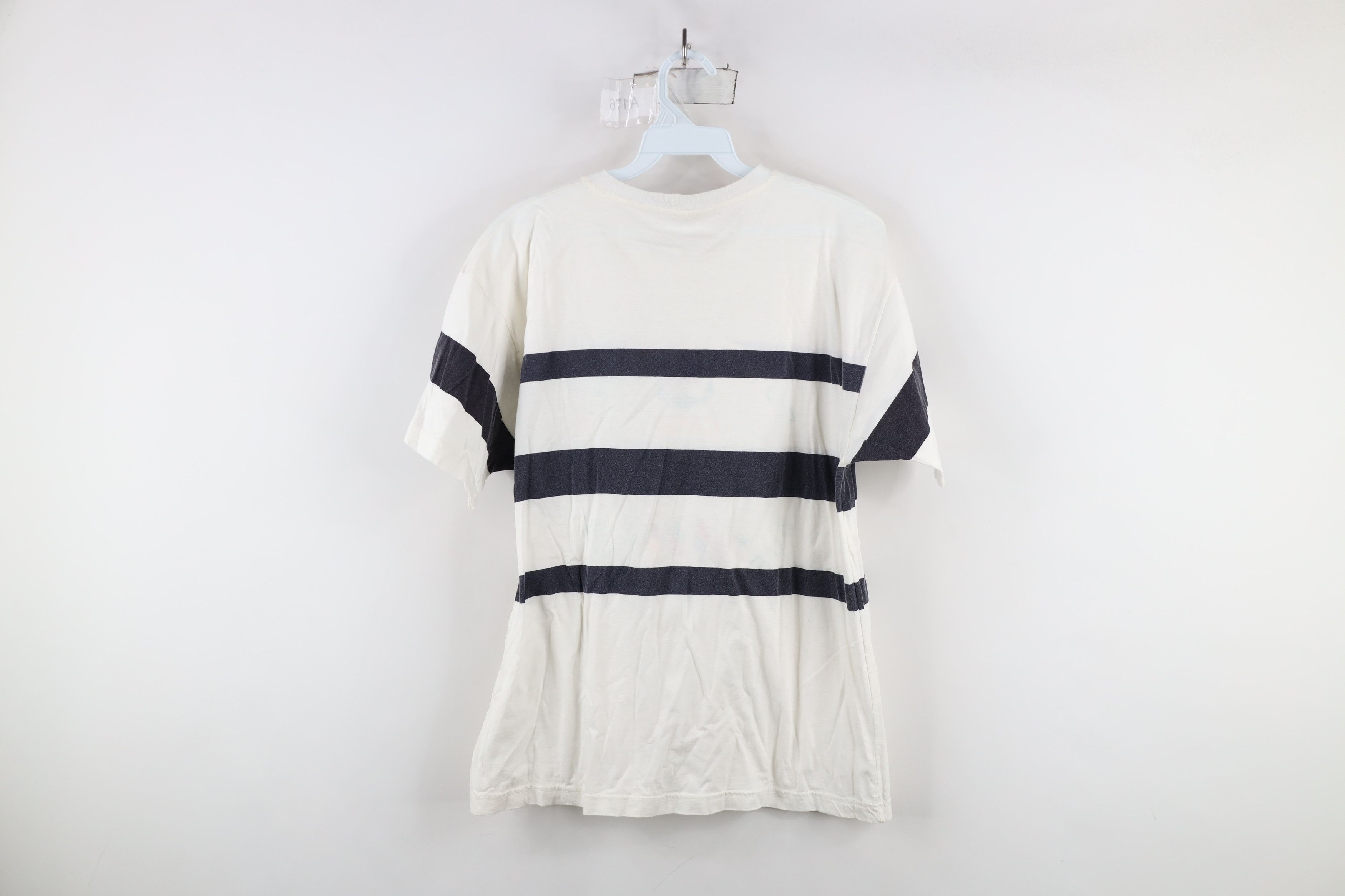 Vintage Vintage 90s Streetwear Royal Navy Surfing Club T-Shirt Size US M / EU 48-50 / 2 - 7 Thumbnail