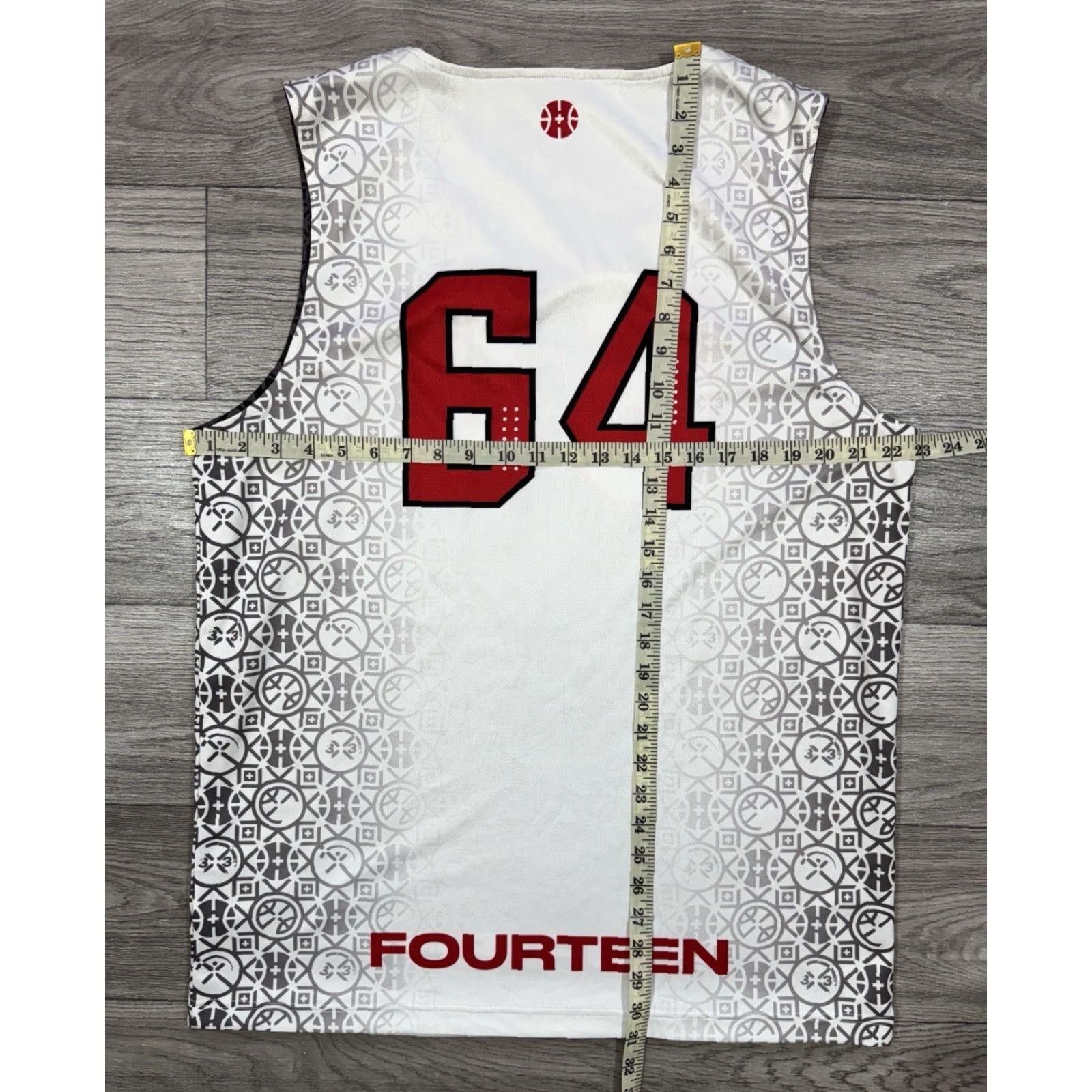 Vintage VINTAGE Switzerland Swiss Basketball #64 SBF Reversible Set Jersey Shirt FOURTEEN Sz 2XL Size US XL / EU 56 / 4 - 6 Thumbnail