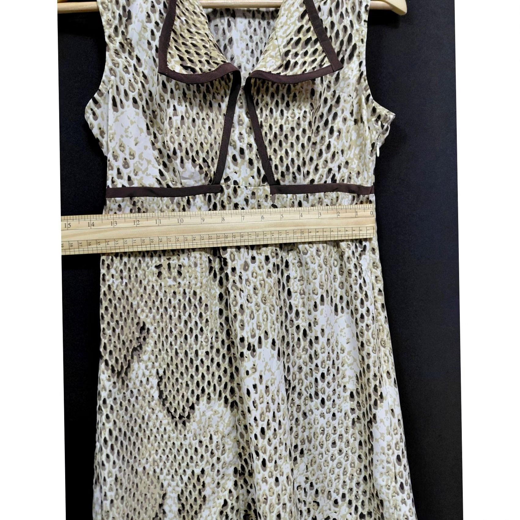 Vintage Chadwicks Snake Print Sleeveless Dress Collared, Knee Length, 2P Petite, Brown, Women, Polyester, Casual Workwear, Spring Summer, Machine Washable Size XS / US 0-2 / IT 36-38 - 5 Thumbnail