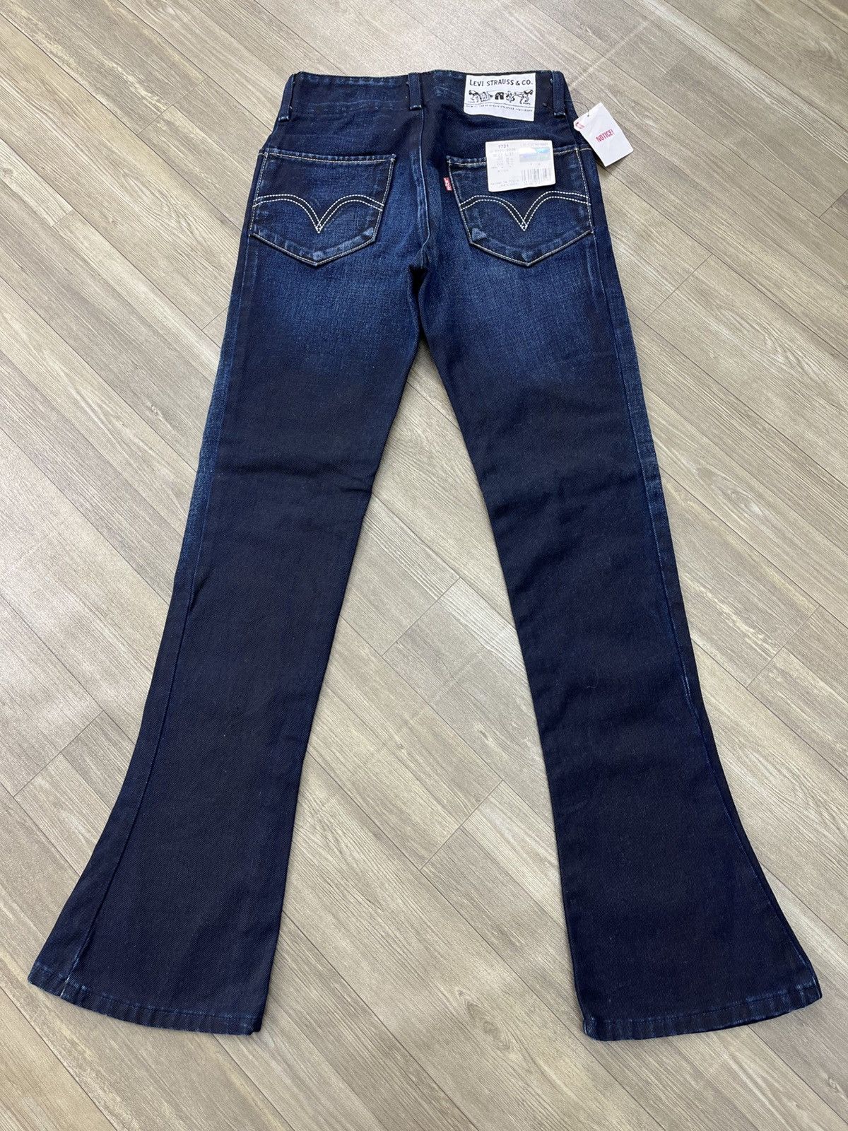 Levi's Vintage Clothing 🇯🇵Deadstock Vintage Levis 7721-2026 Japan Faded Flared Jeans Size US 26 / EU 42 - 17 Thumbnail