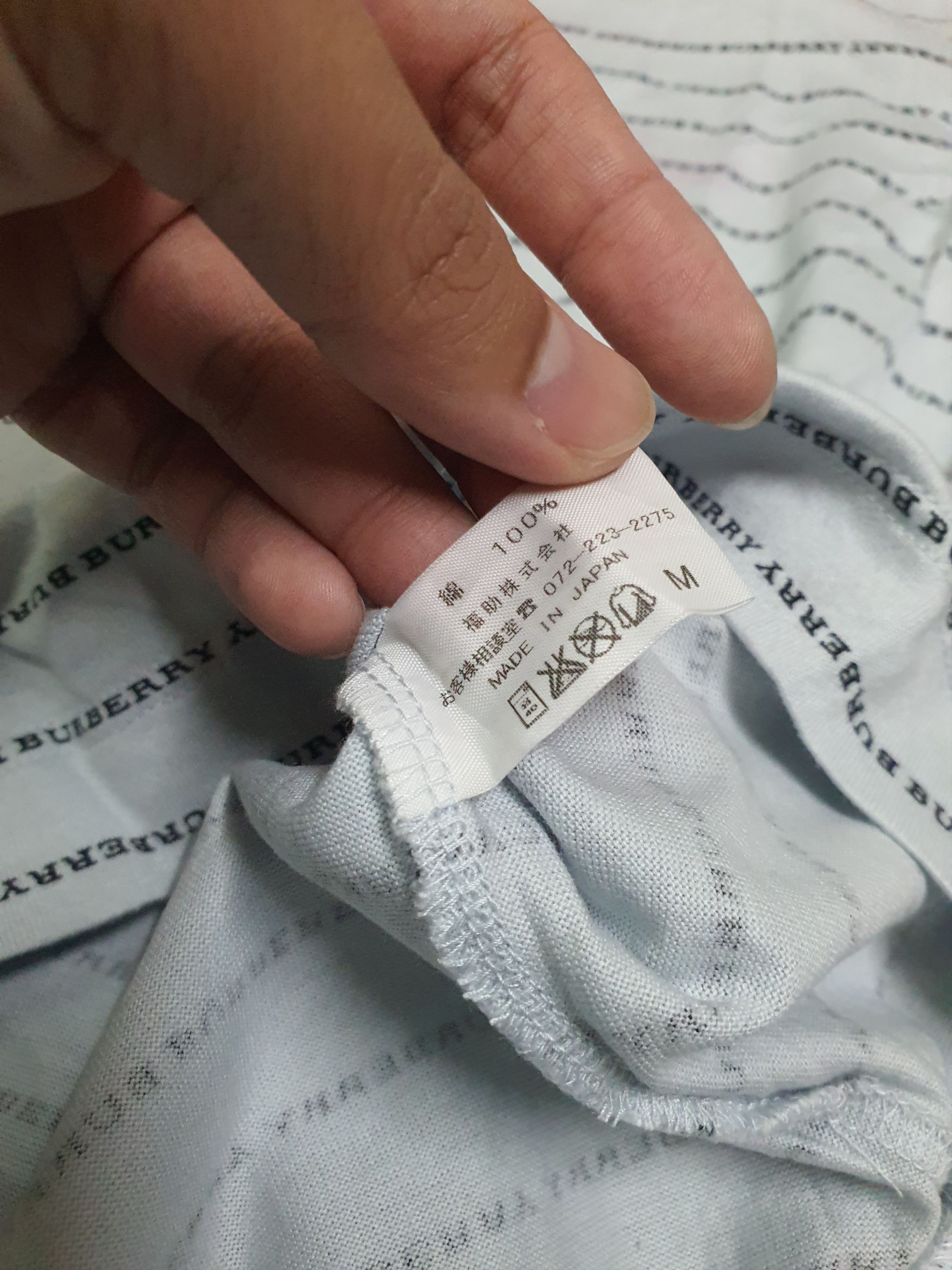 Burberry Burberry London Monogram T-shirt with an all-over print Size US M / EU 48-50 / 2 - 9 Thumbnail