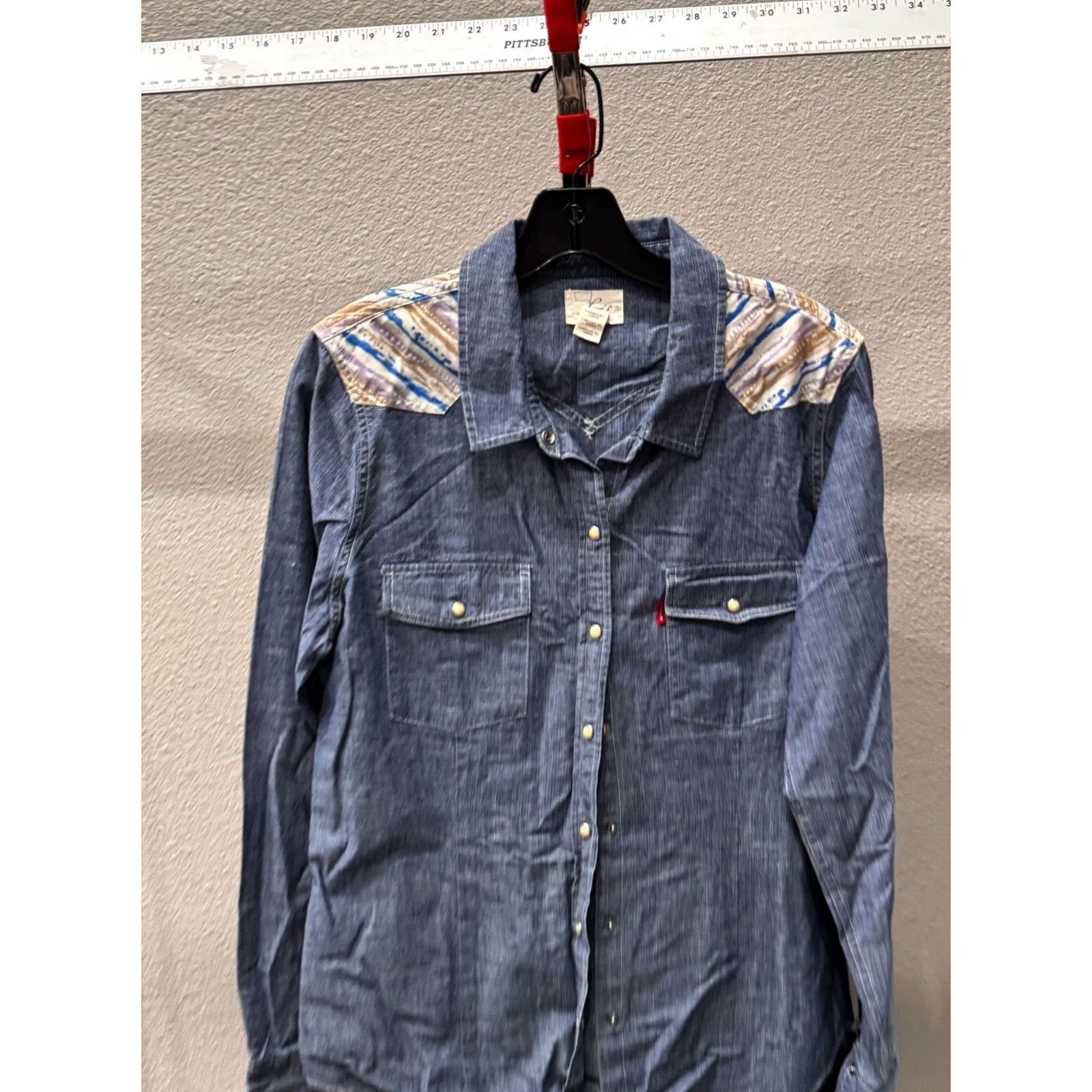 Vintage WOMENS Levis Long SLeeve Pearl Snap LONG SLEEVE SHIRT Large L Shirt Womens Levis Long Sleeve Pearl Snap XL? Size L / US 10 / IT 46 - 5 Thumbnail