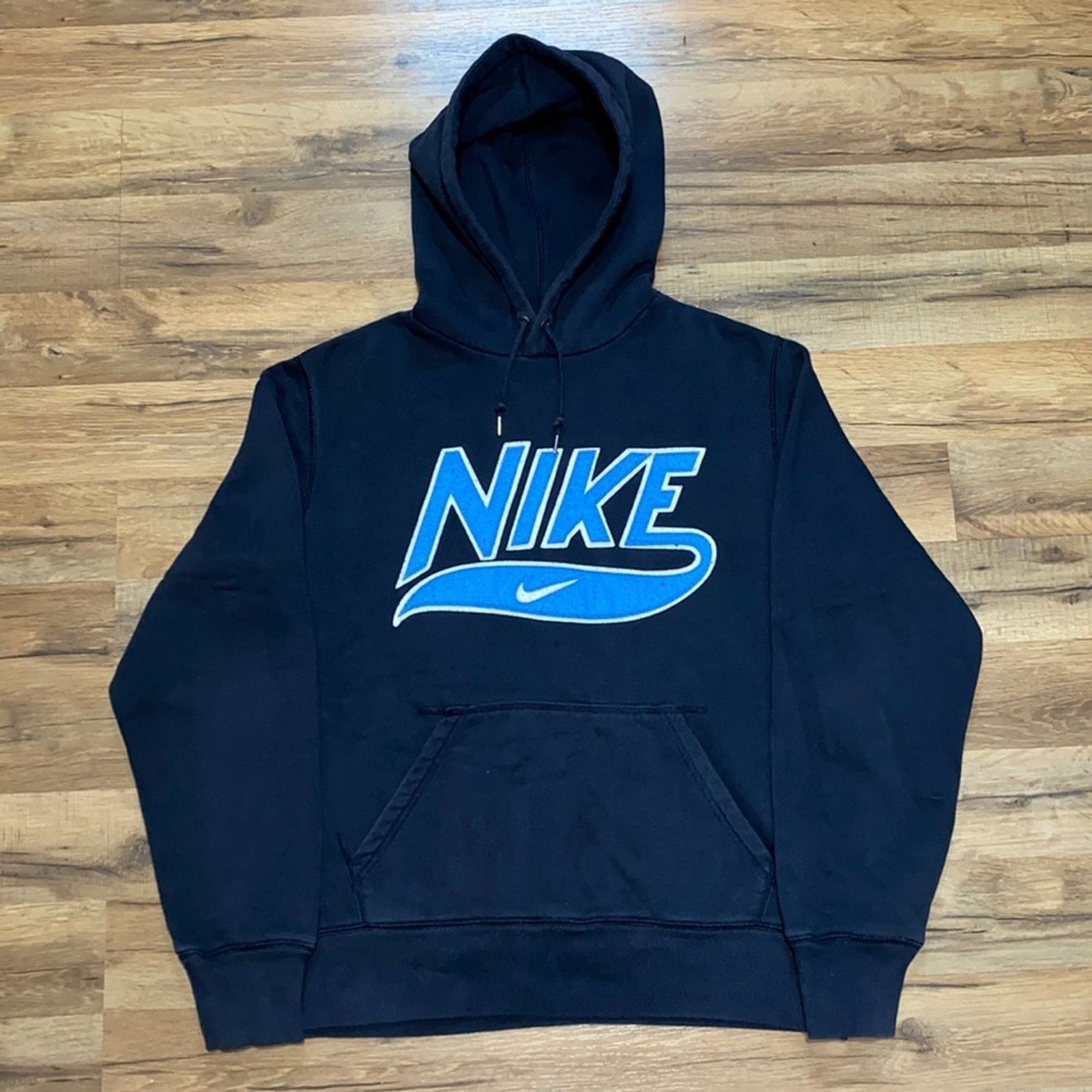 Nike Y2K nike spell out center swoosh hoodie Size US L / EU 52-54 / 3 - 2 Thumbnail