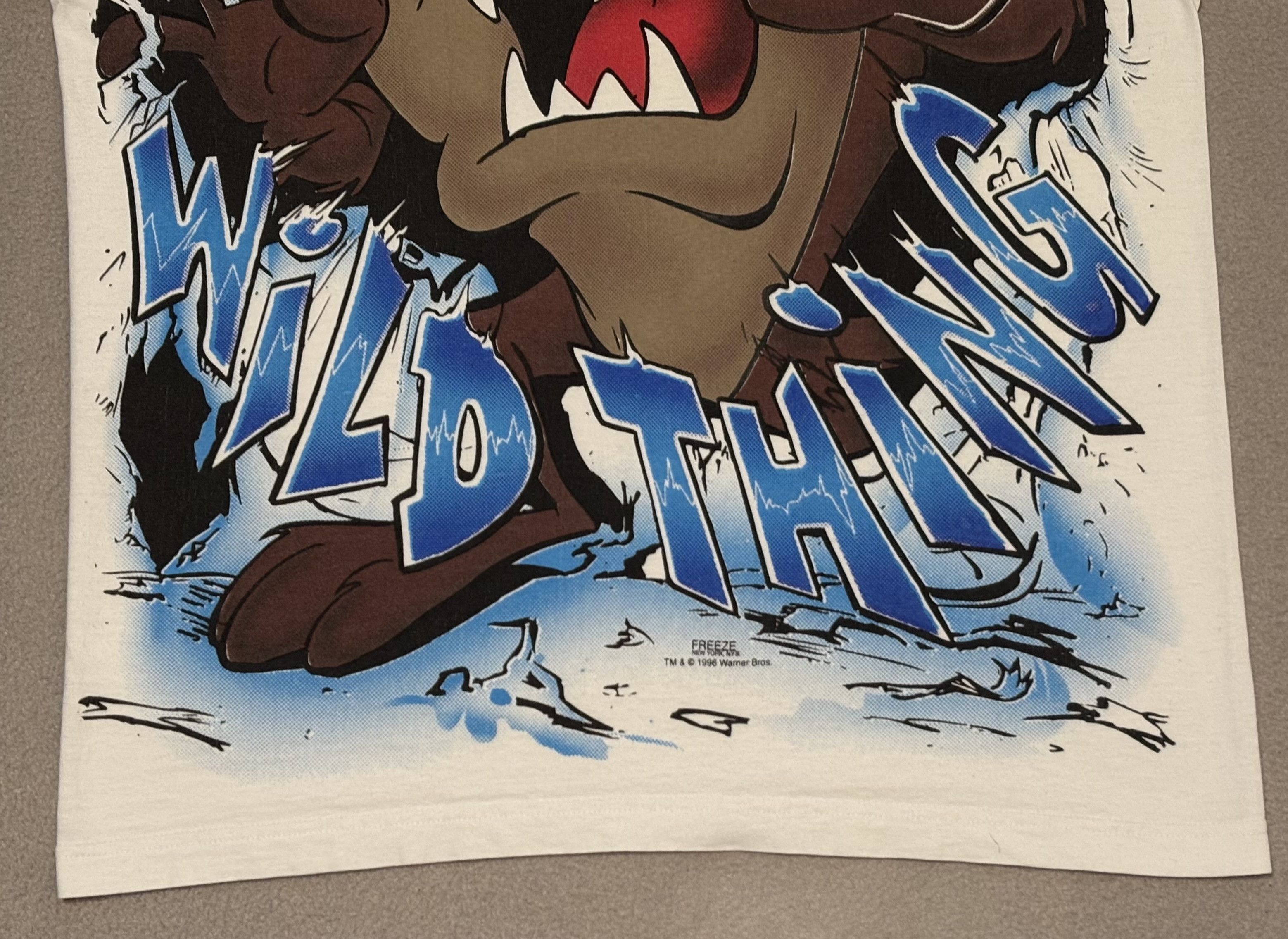 Warner Bros Looney Tunes Taz 1996 Warner Bros T-shirt vintage Size. L Size US L / EU 52-54 / 3 - 8 Thumbnail