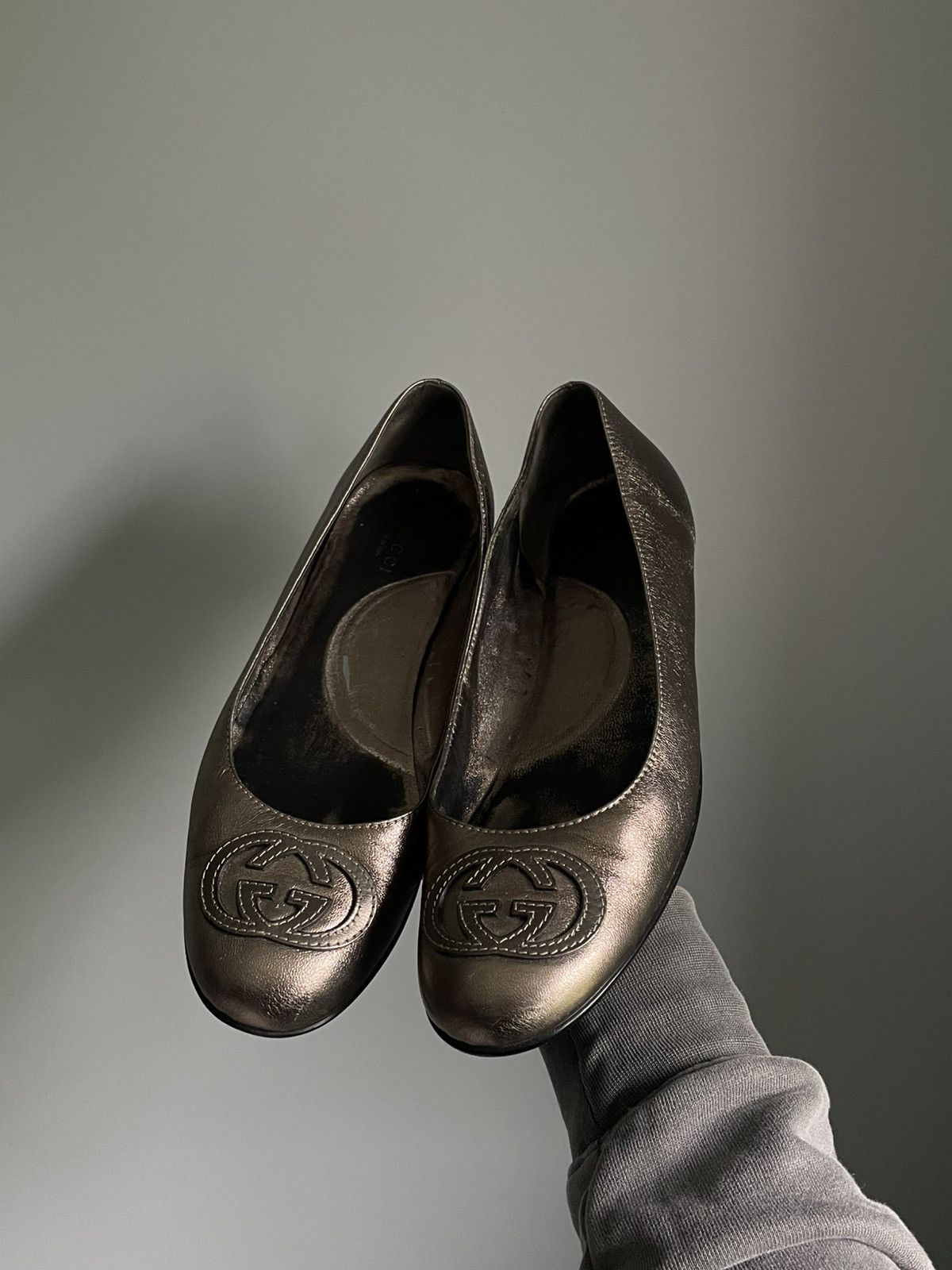 Gucci Vintage Gucci GG Logo Ballet Flats Size US 7.5 / IT 37.5 - 1 Thumbnail