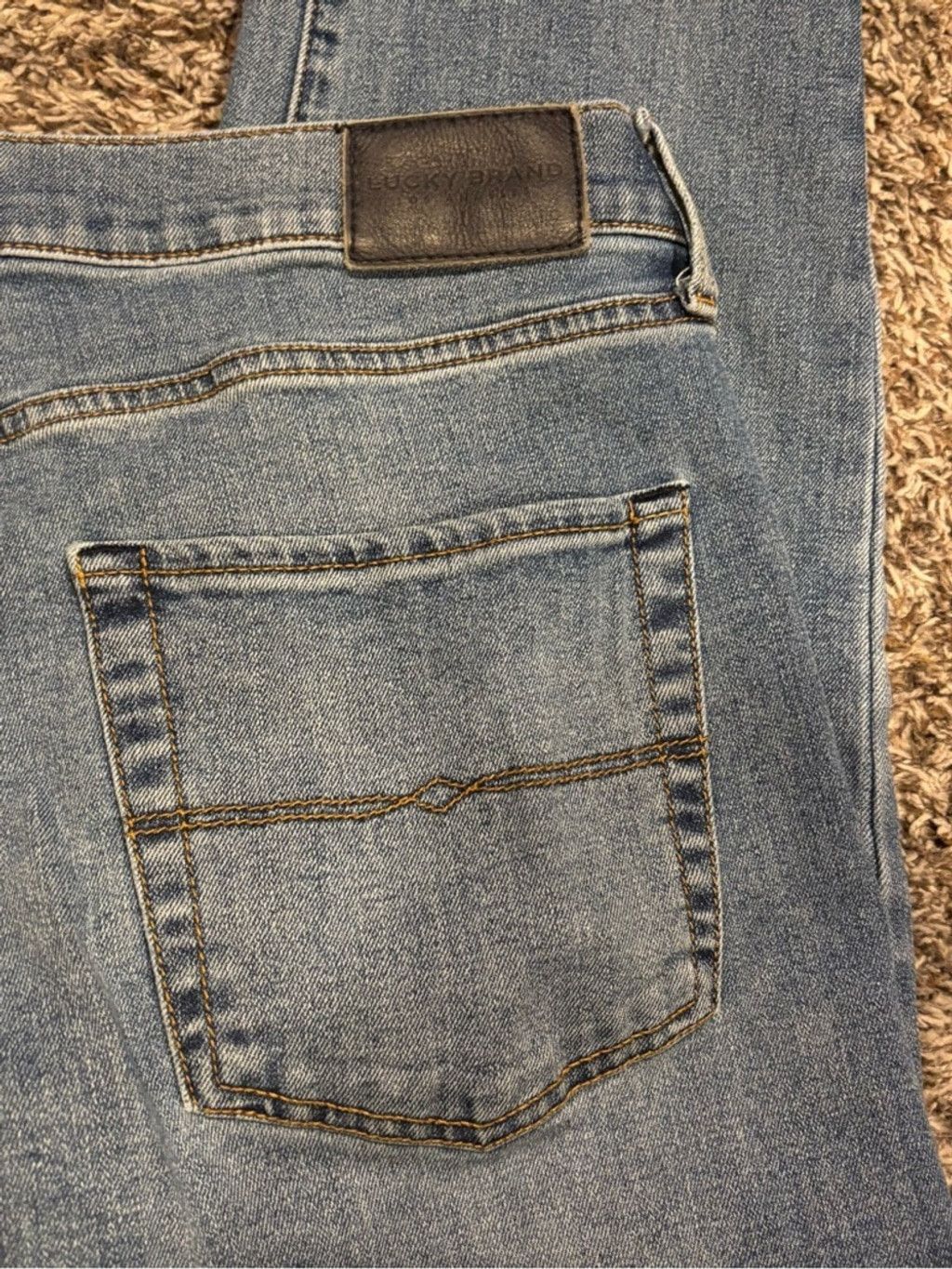 Lucky Brand Men’s Lucky Brand 410 Athletic Slim Jeans Size US 36 / EU 52 - 4 Thumbnail