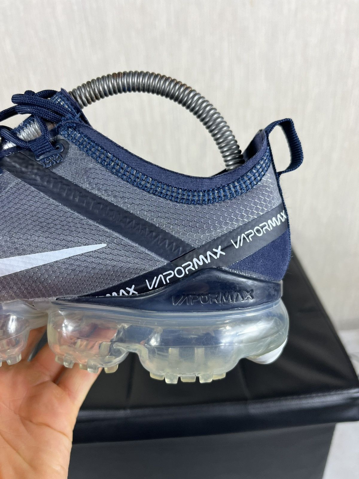 Nike Nike air vapormax 2019 obsidian pure platinum sneakers shoes Size US 7 / EU 40 - 5 Thumbnail