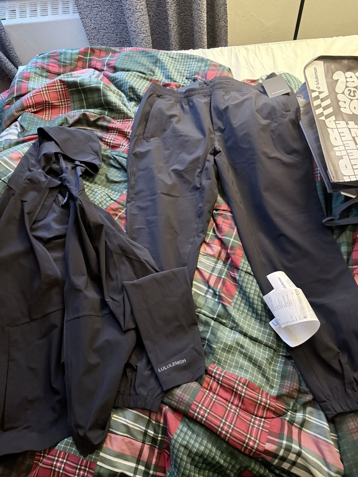 Lululemon Lululemon Track Suit Size US XL / EU 56 / 4 - 1 Thumbnail