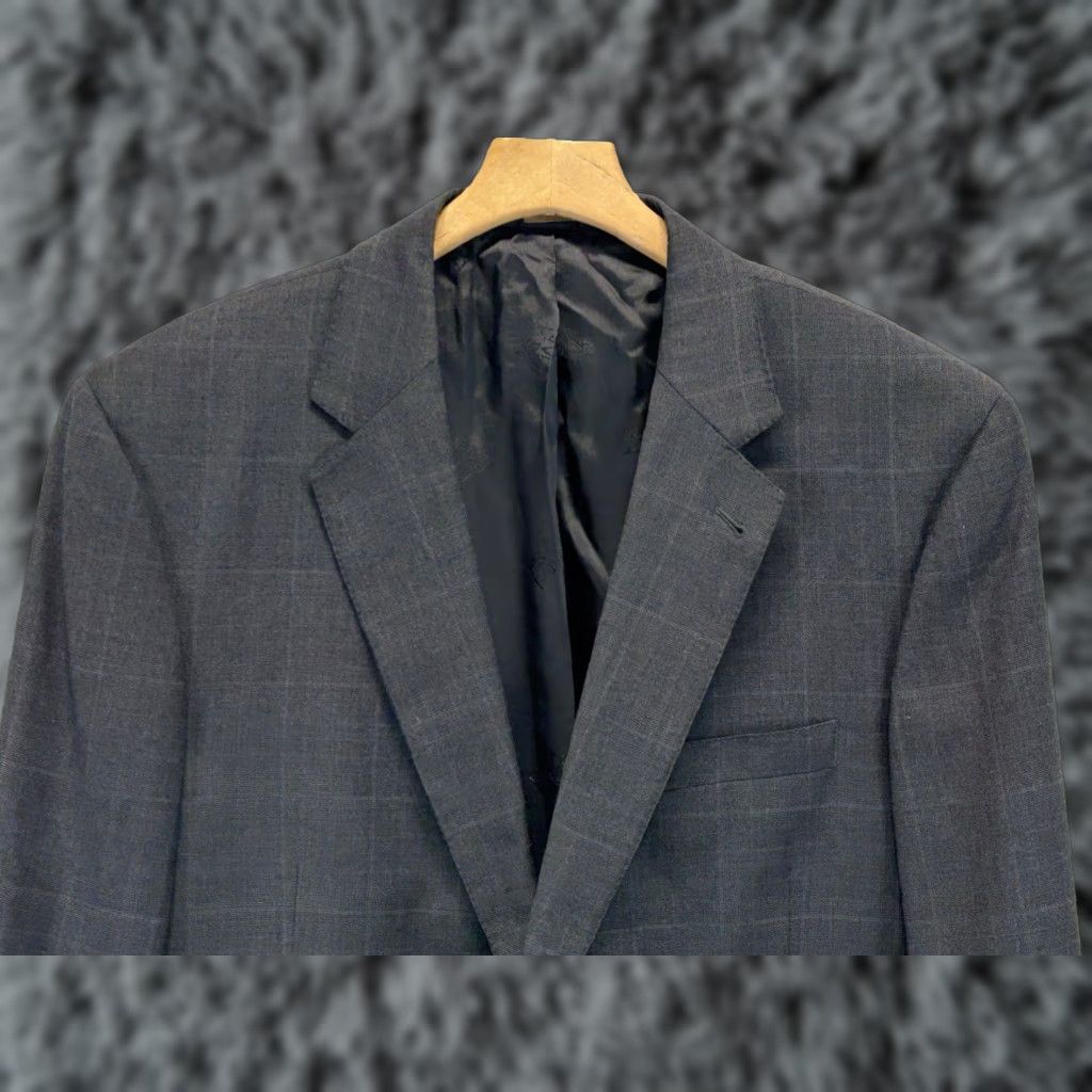 Jos. A. Bank VINTAGE Jos A Bank Windowpane Blazer Sport Coat Men’s 44L Grey 100% Wool, Two-Button, Long Chest 44, Regular, Blazer Mensiteerd Size 44R - 1 Thumbnail