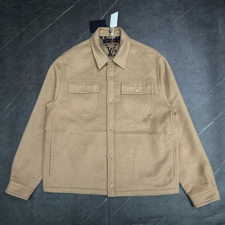 Louis Vuitton louis vuitton khaki button-up jacket-dmc Size US XXL / EU 58 / 5 - 1 Thumbnail