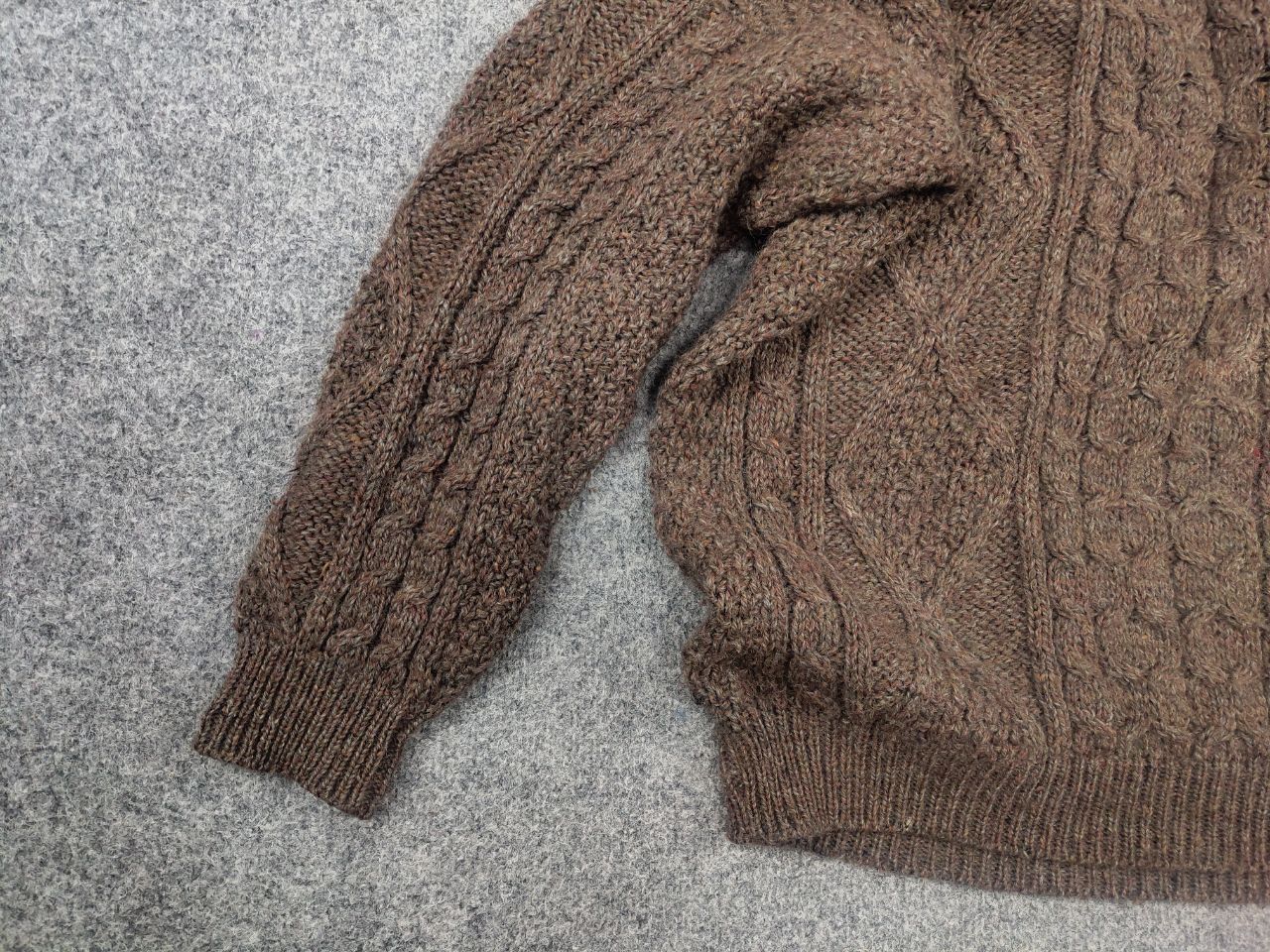 Vintage 80's Peregrine cable fisherman Sweater Wool England