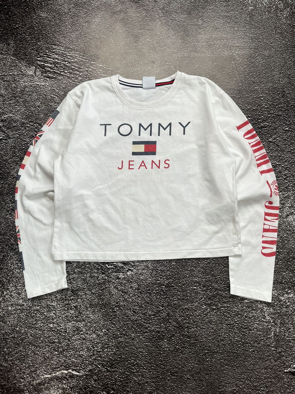 Tommy Hilfiger Vintage Tommy Jeans Big Multi Logo White Long Sleeve T-Shirt Size S / US 4 / IT 40 - 3 Thumbnail