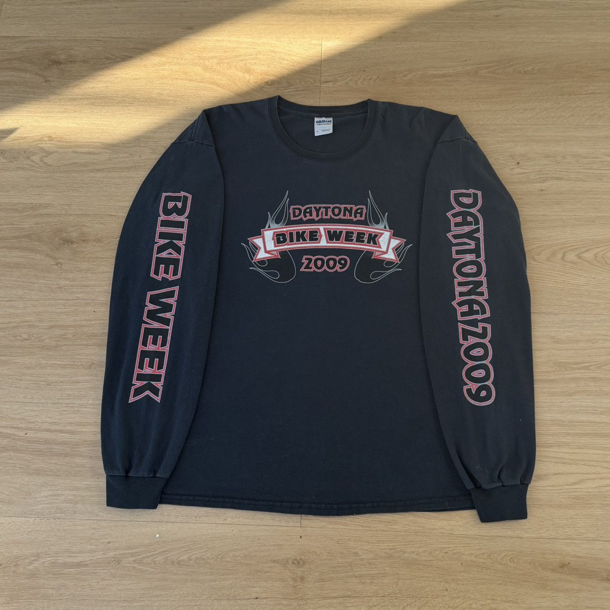 Vintage VINTAGE Daytona Beach Bike Week Longsleeve Tee Size US XL / EU 56 / 4 - 2 Thumbnail