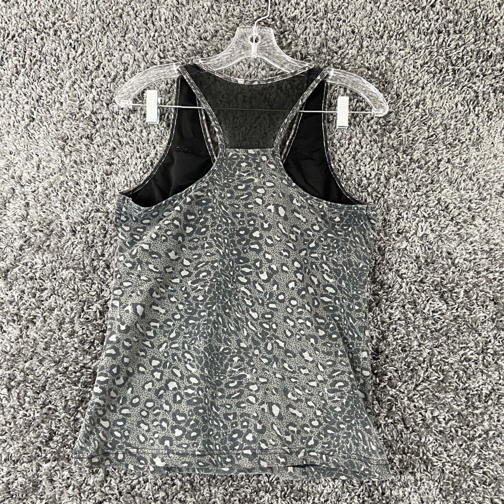 Vintage WOMEN'S ACTIVEWEAR ATHLETIC TANK TOP GRAY CHEETAH PRINT SIZE L Size L / US 10 / IT 46 - 6 Thumbnail
