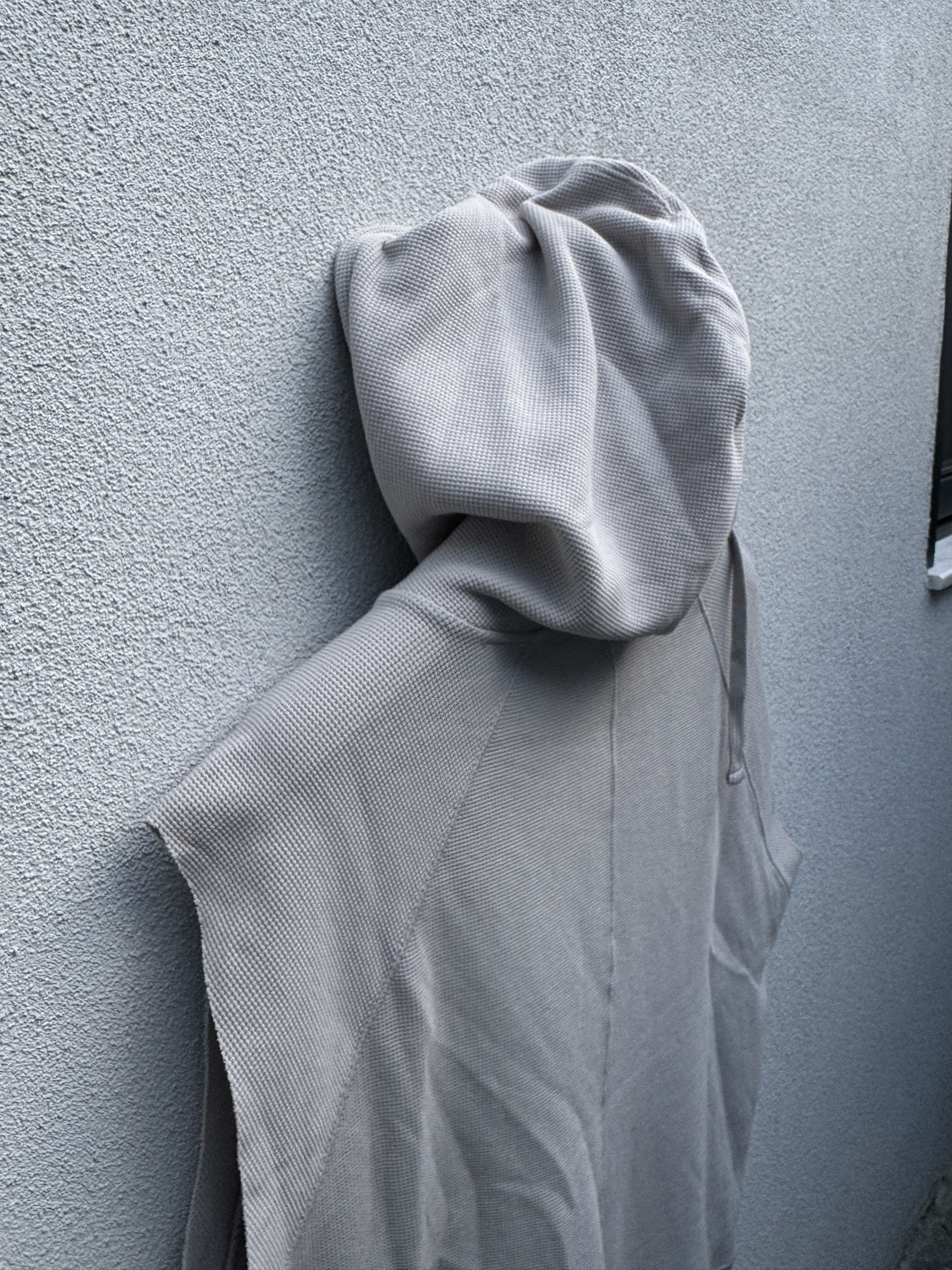 Thom Krom Thom Krom Sand Beige Raw-Cut Ribbed-Knit Sleeveless Hoodie M Size US M / EU 48-50 / 2 - 6 Thumbnail