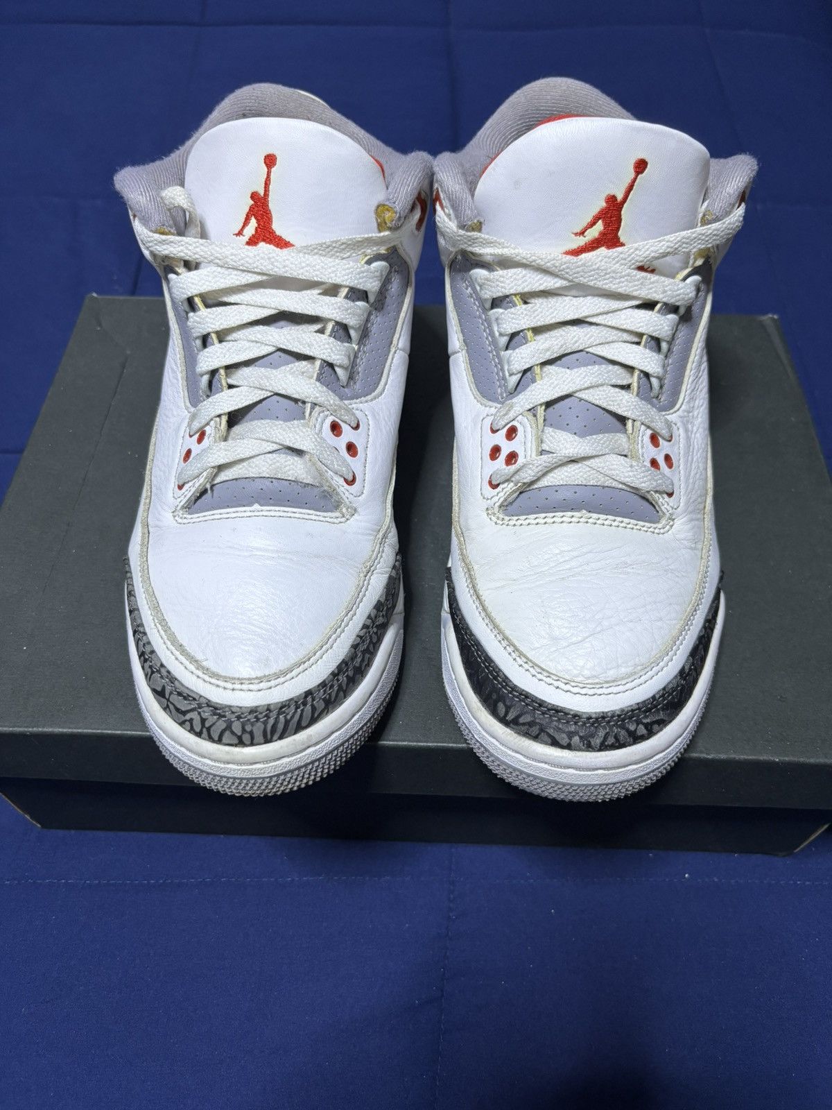 Jordan Brand Jordan 3 Retro Fire Red 2022 Size 8 Size US 8 / EU 41 - 1 Thumbnail