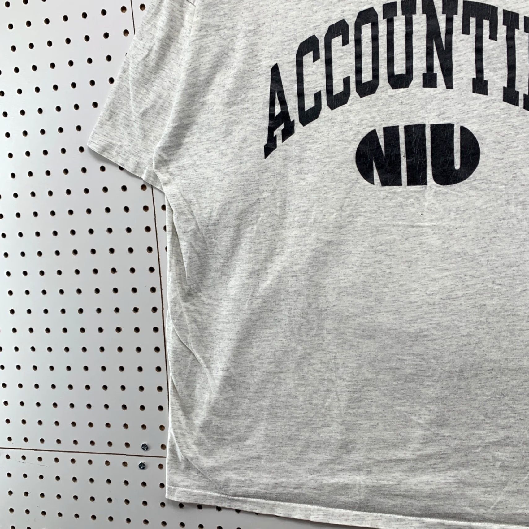 Vintage VINTAGE Oneita NIU Accounting T-Shirt Mens XL Gray Graphic Print University Single Stitch Size US XL / EU 56 / 4 - 5 Thumbnail