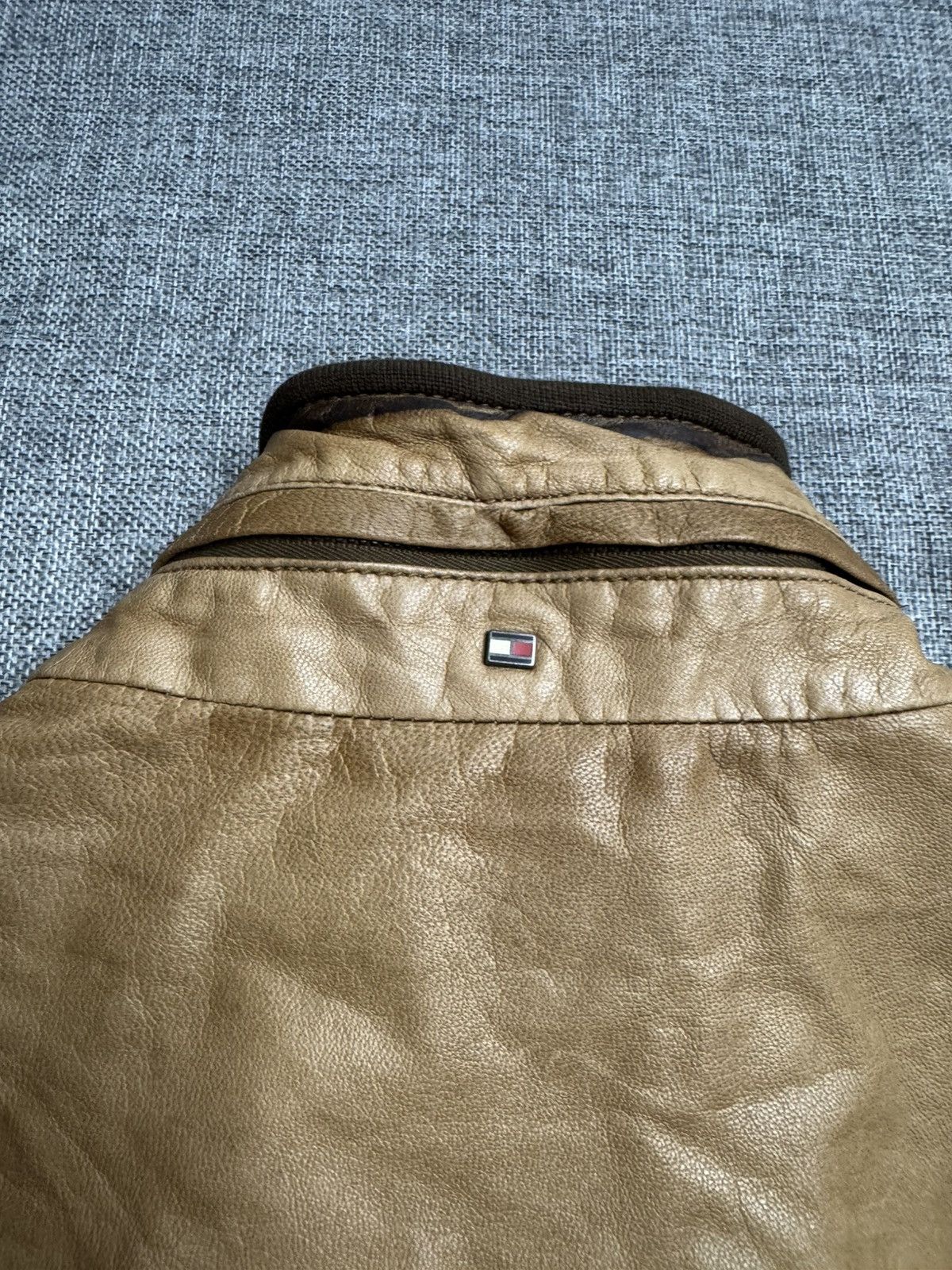 Tommy Hilfiger Vintage Tommy Hilfiger Tailored leather jacket L Size US L / EU 52-54 / 3 - 14 Thumbnail