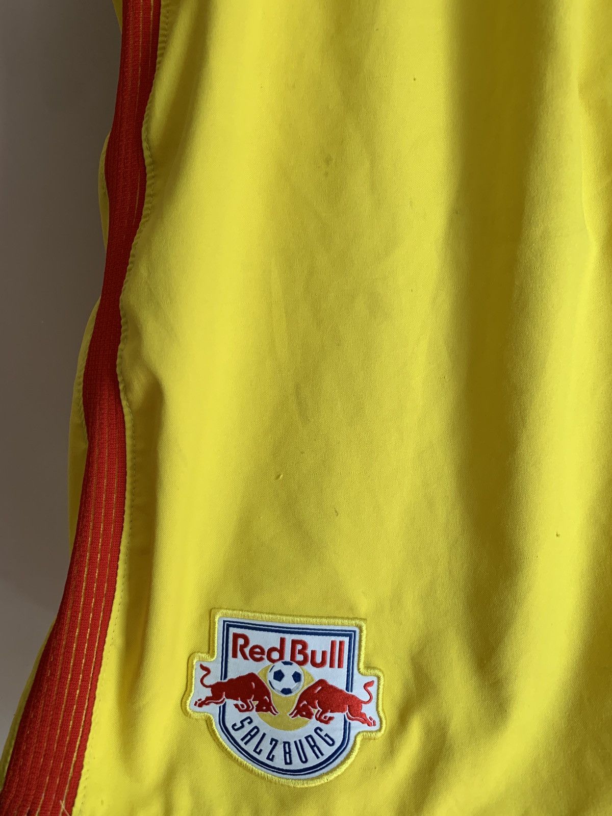 Nike Red Bull Salzburg Away Football Shorts Nike Soccer Size L Size US 36 / EU 52 - 5 Thumbnail