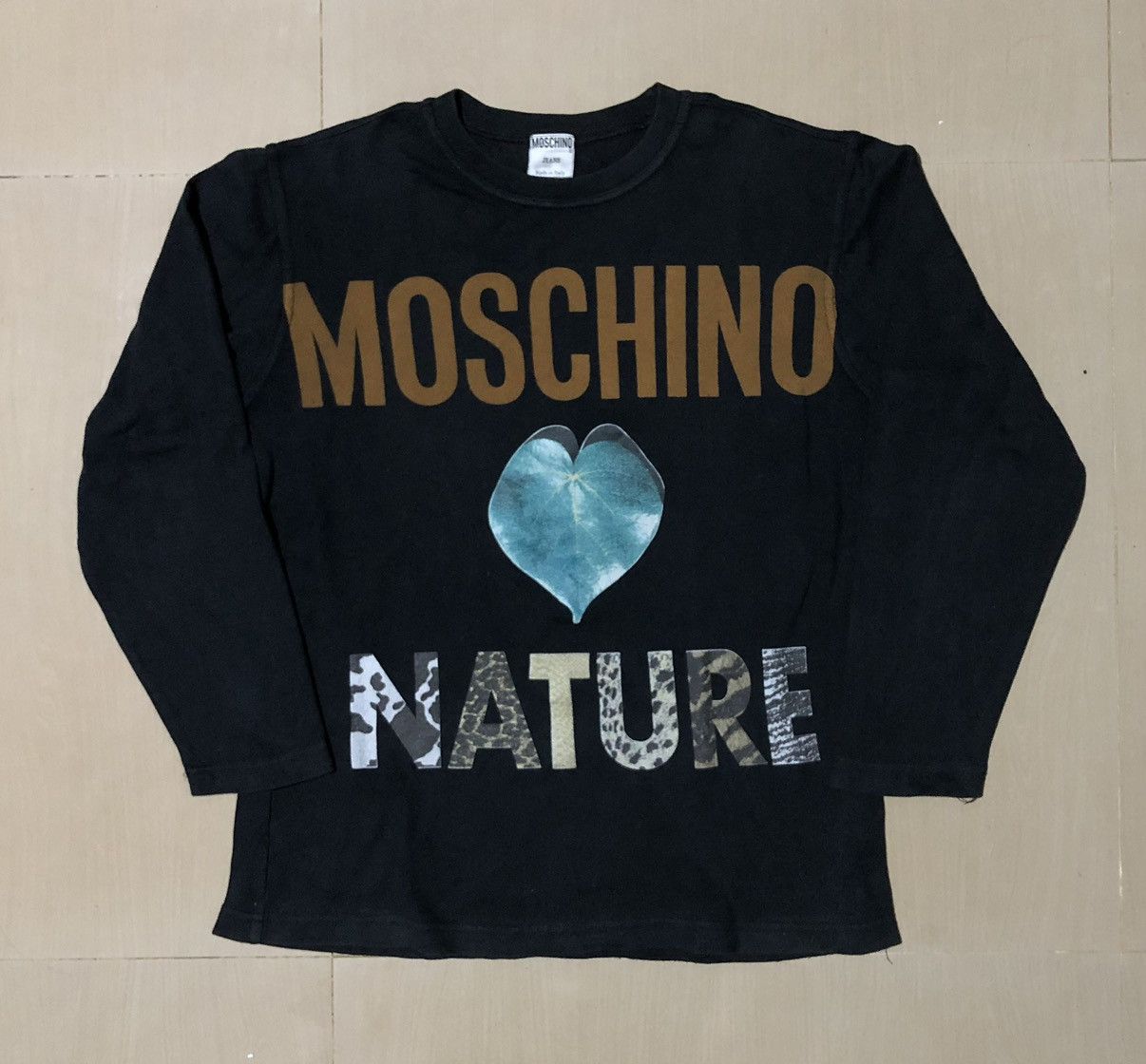 Moschino Rare Vintage 90's Moschino ''Nature" Print tee Size US M / EU 48-50 / 2 - 1 Thumbnail