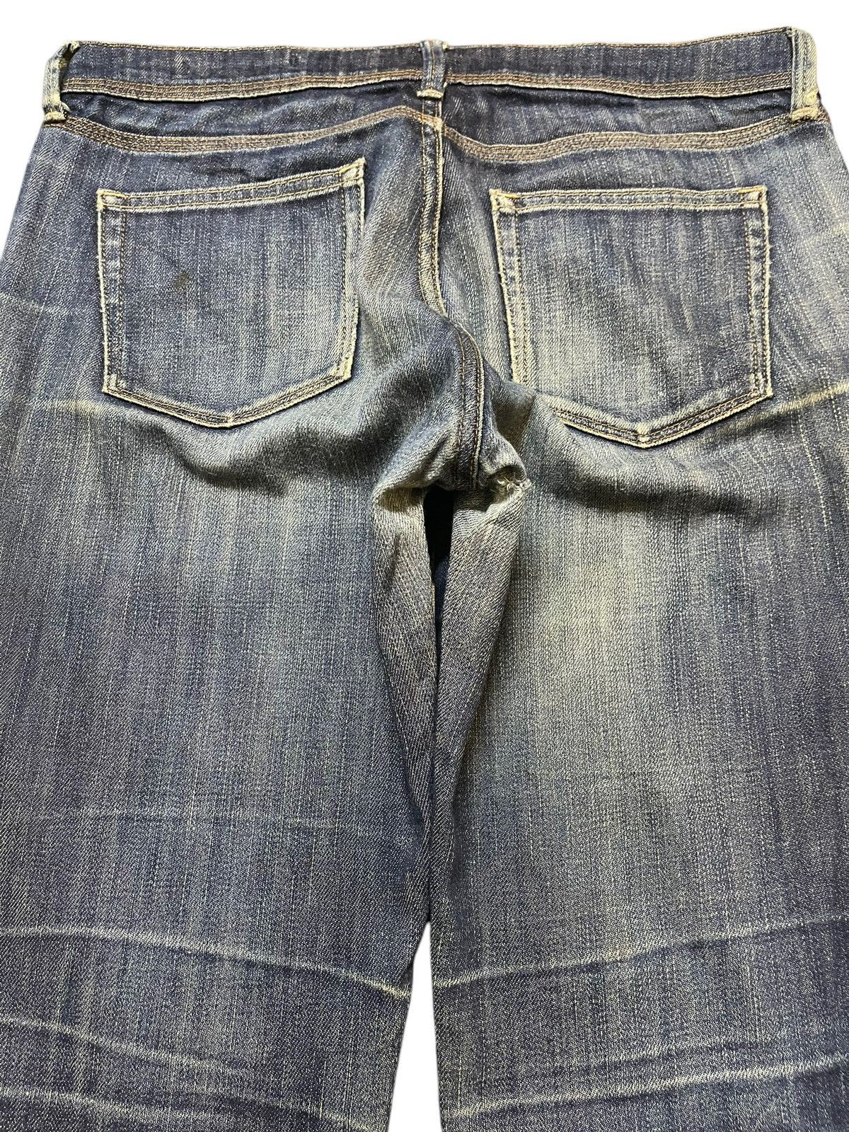 Uniqlo Vintage Japanese Uniqlo Faded Wash Distress Wide Leg Jeans Size US 31 - 5 Thumbnail
