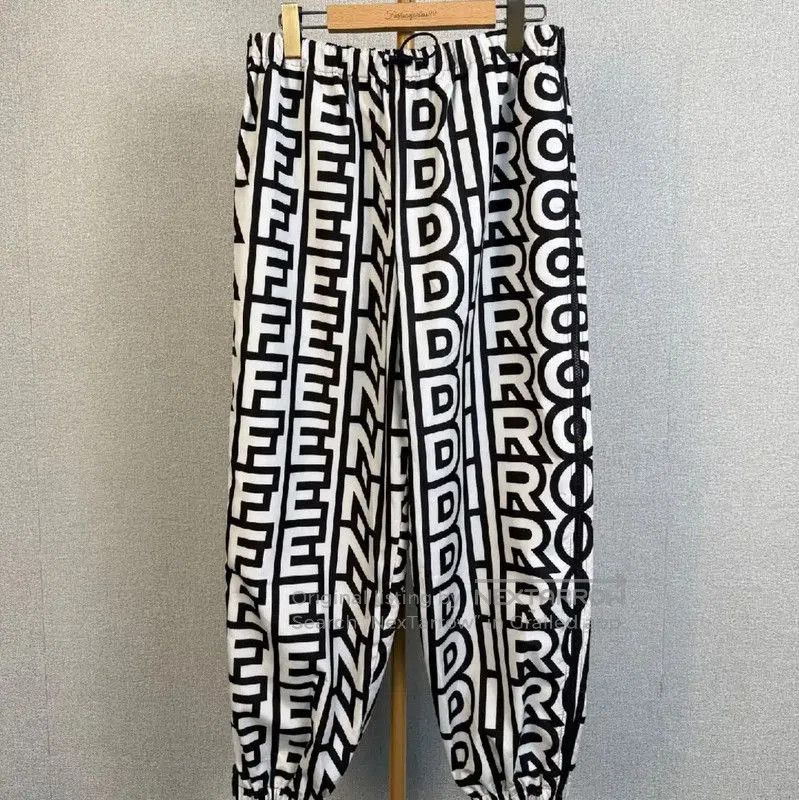 Fendi Fendi Floral Print Polyester Casual Pants . Size 30" / US 8 / IT 44 - 1 Thumbnail