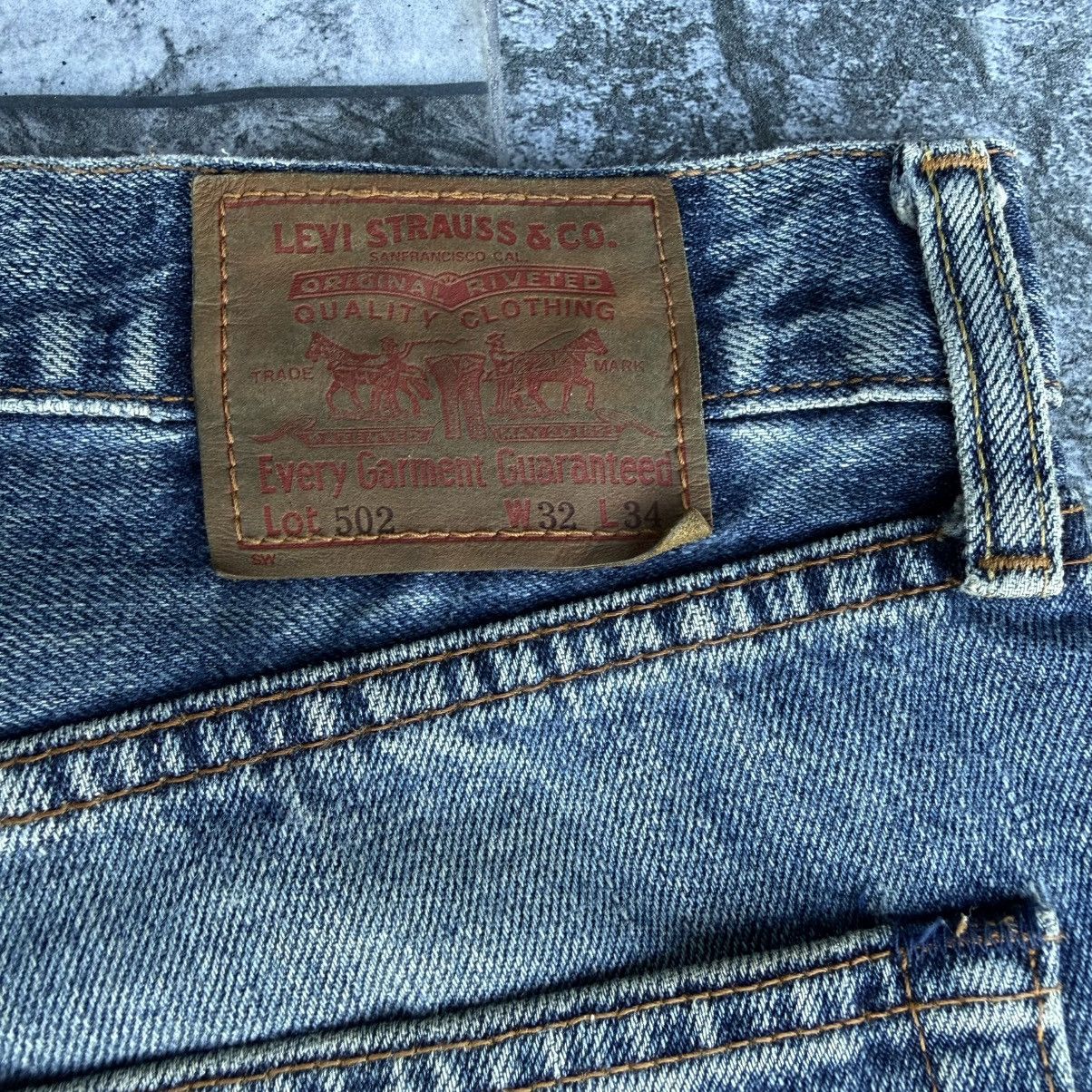 Levi's Vintage Clothing Vintage Levi's 502 Faded Denim Jean Pants W32 Size US 32 / EU 48 - 13 Thumbnail