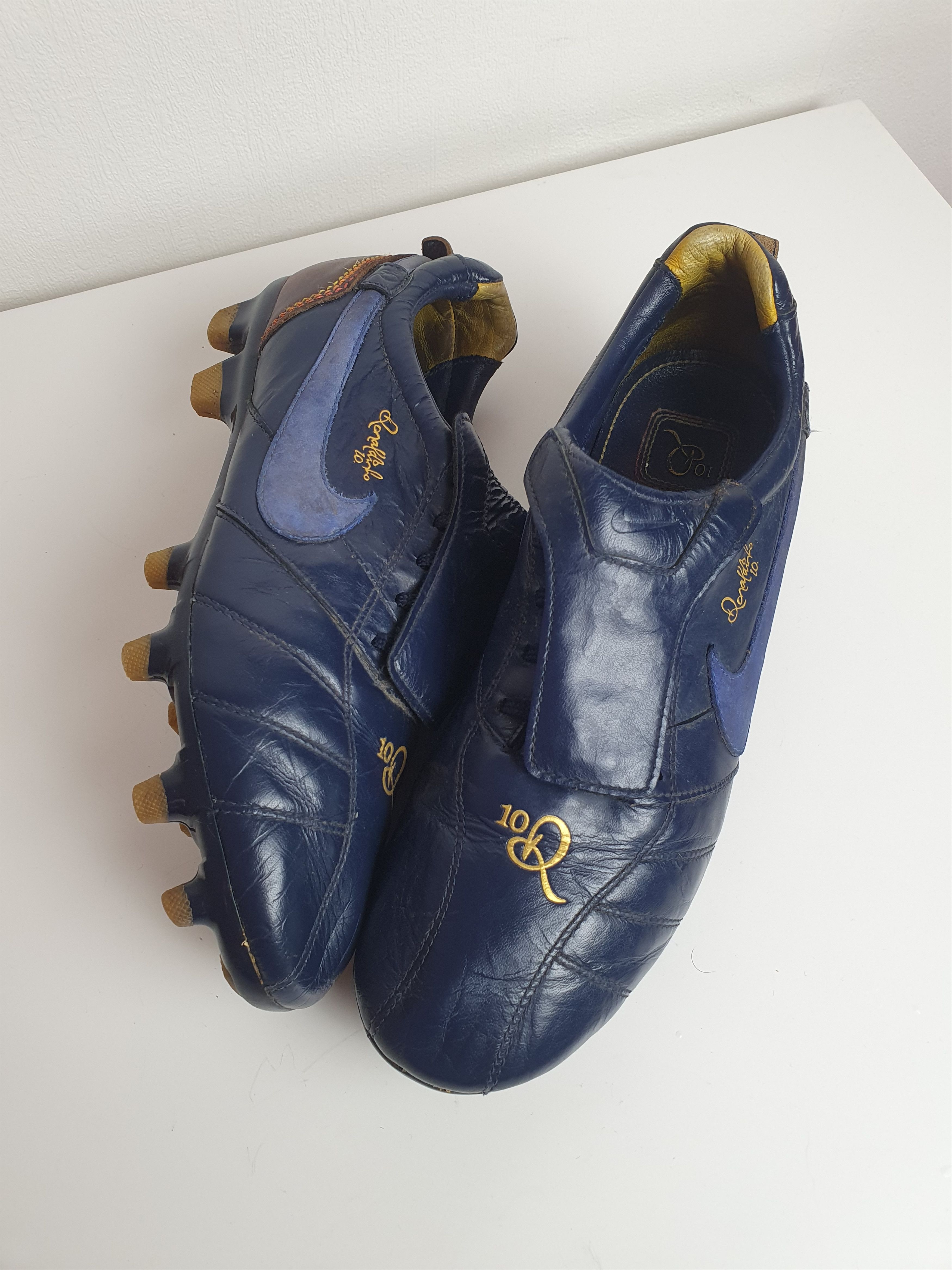 Nike Vintage Football Boots Nike Rare Tiempo Leather Ronaldinho Size US 8.5 / EU 41-42 - 14 Thumbnail