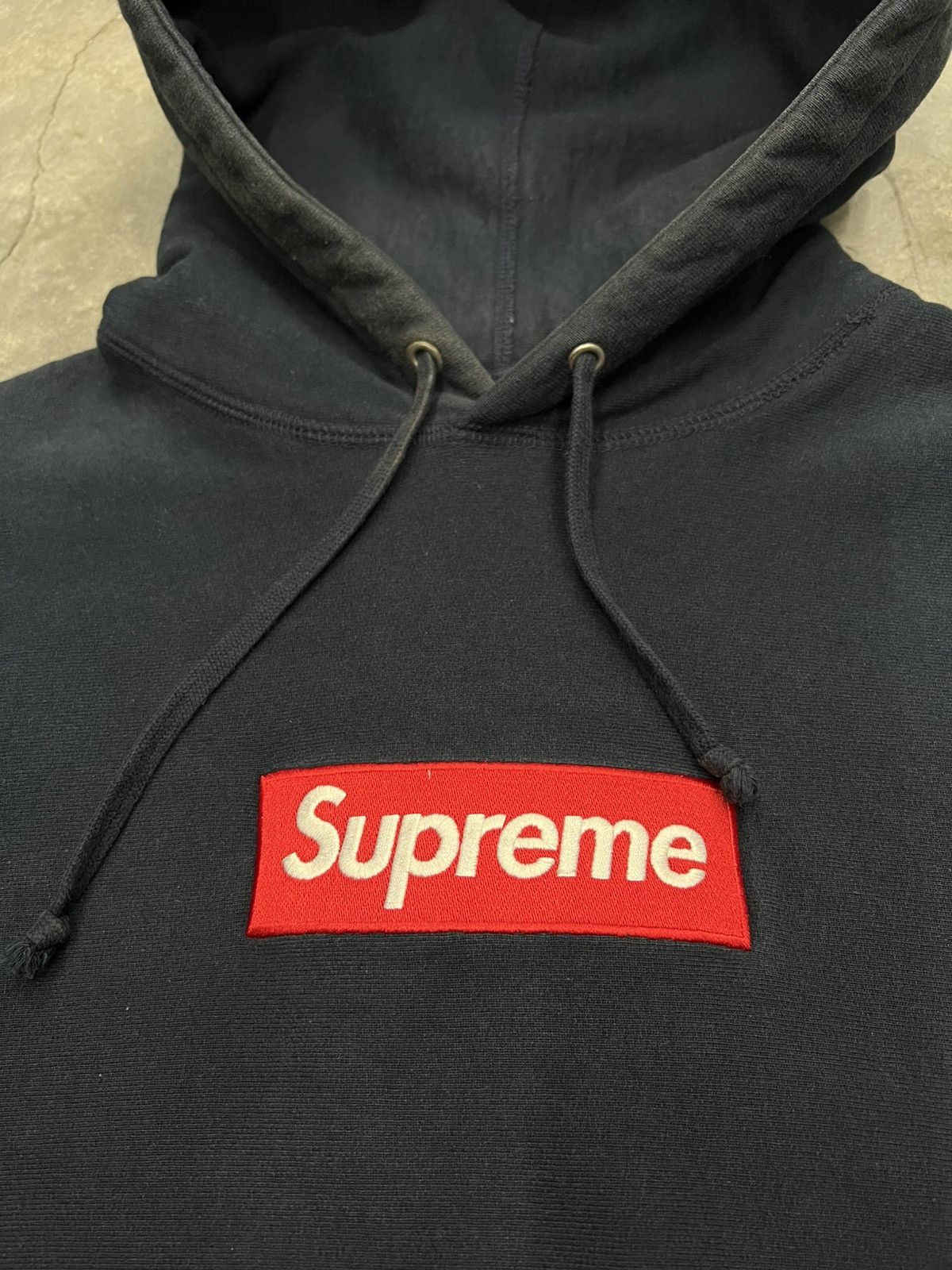 Supreme Supreme box logo hoodie navy red Size US M / EU 48-50 / 2 - 2 Thumbnail