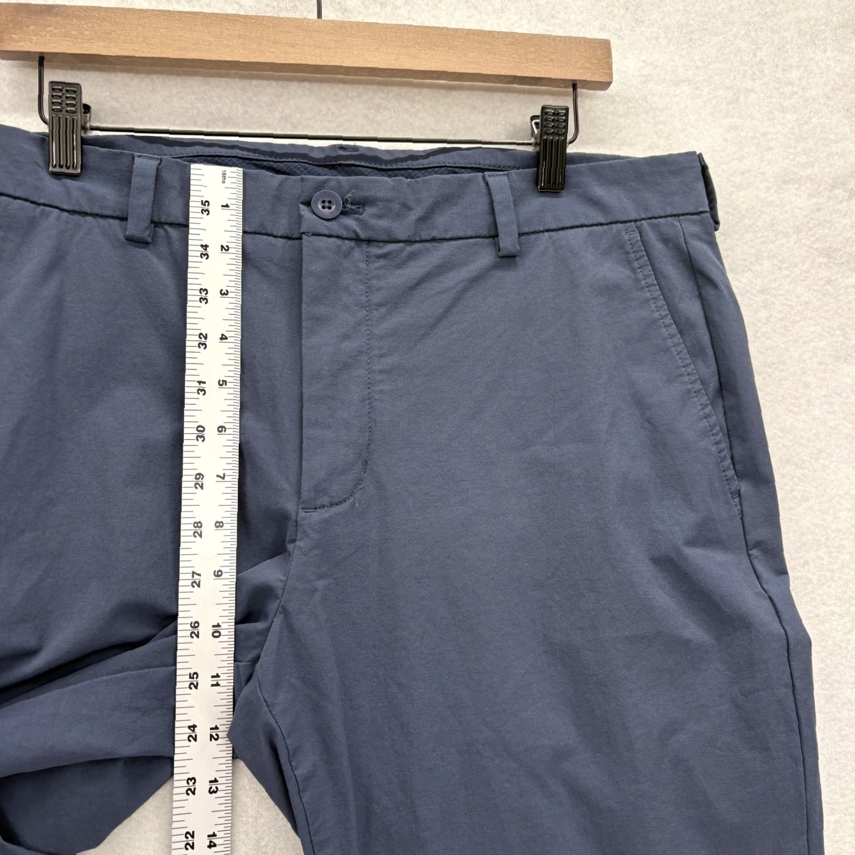 Vineyard Vines VINEYARD VINES OTG On-The-Go Pants Mens 35x32 Blue Chino Stretch Cotton Nylon Spandex Casual Flat Front Pockets Zip Pant Mens Blue 35 32 Size US 35 - 6 Thumbnail