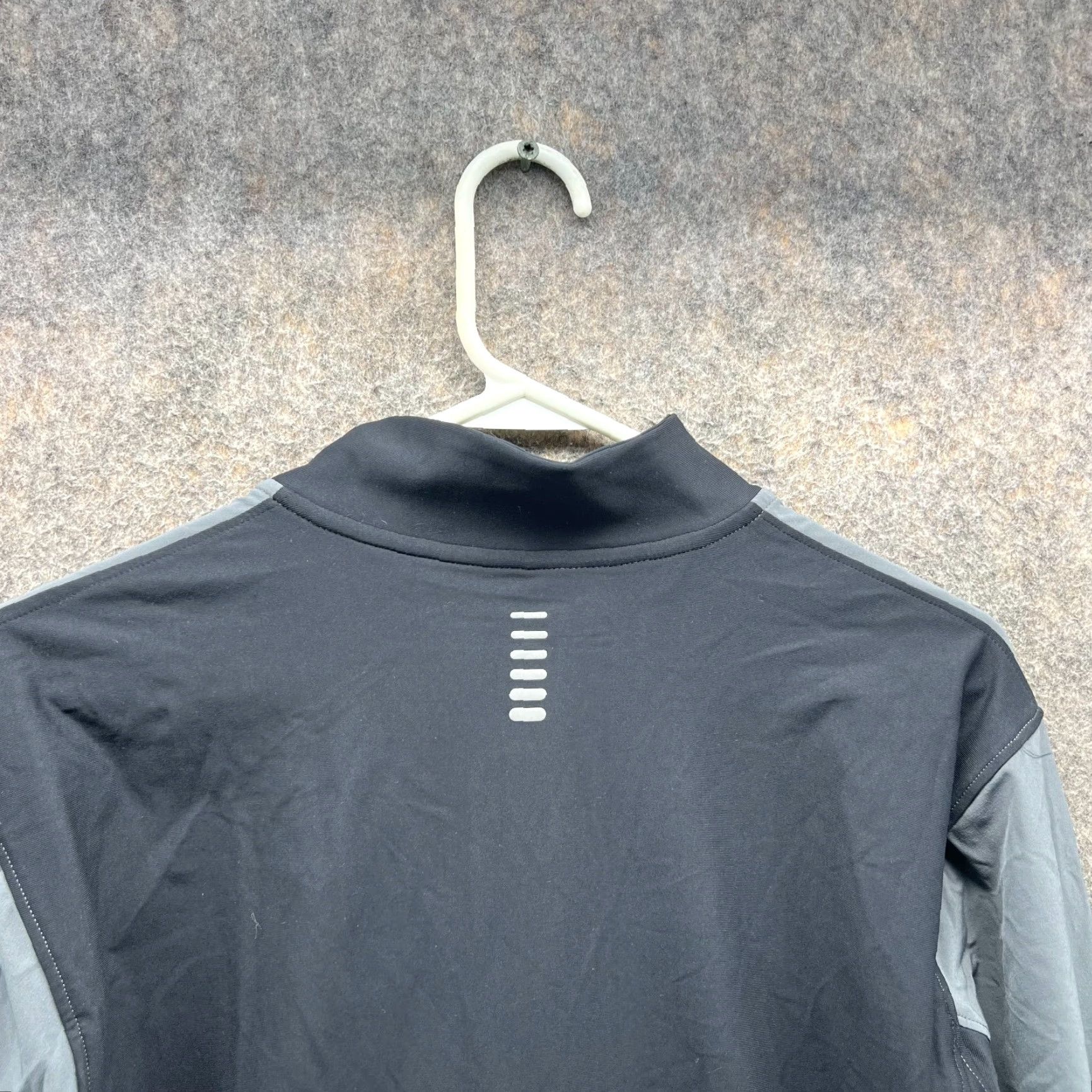 Under Armour Under Armour Sweatshirt Women Large Grey Black Athletic Half Zip Fitted Running Size L / US 10 / IT 46 - 3 Thumbnail