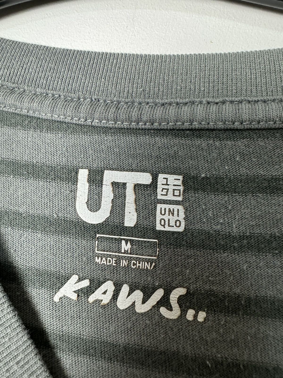 Japanese Brand Rare Kaws x Uniqlo tee gray striped Japanese designer Y2K Size US M / EU 48-50 / 2 - 4 Thumbnail