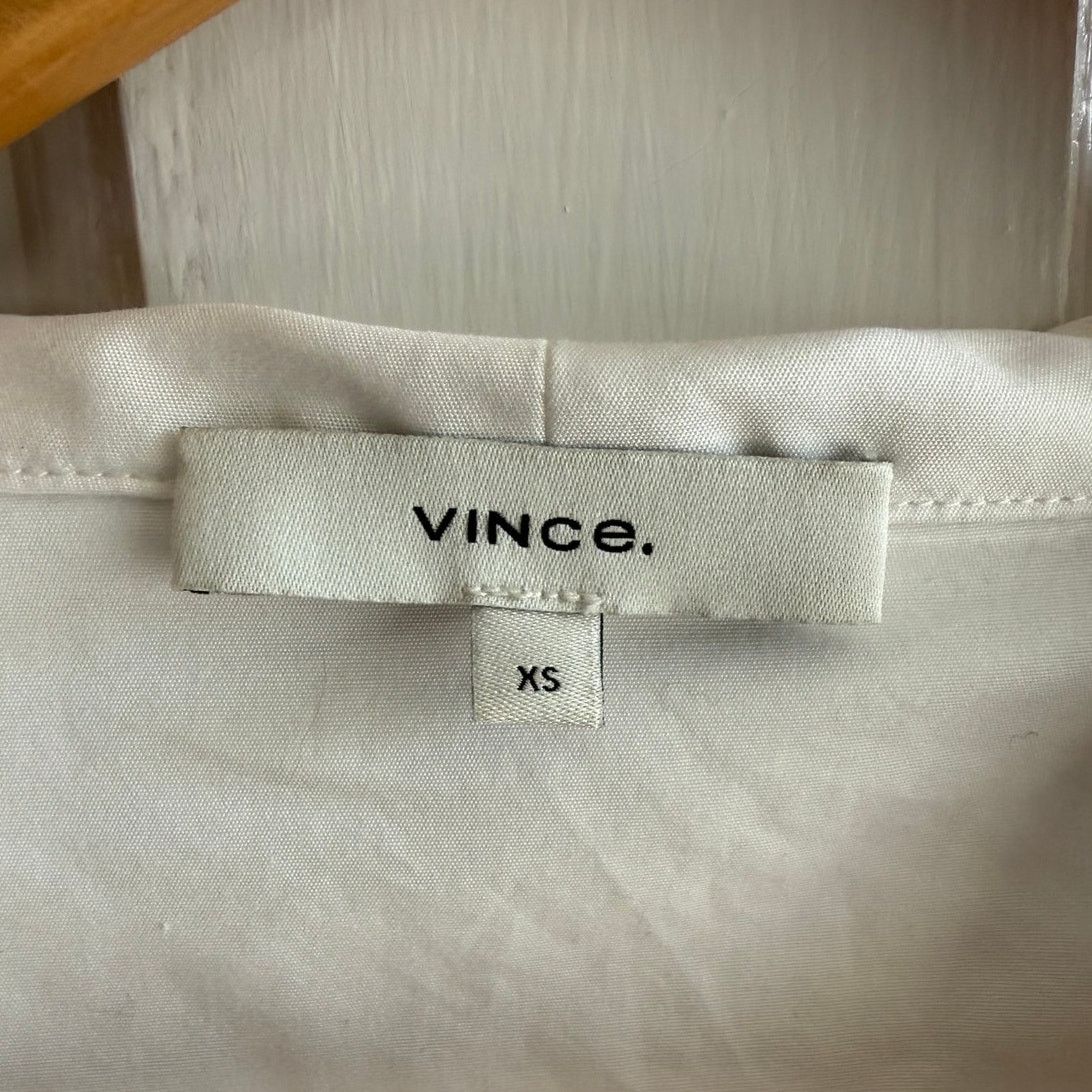 Vince Vince Off-White Shrunken Blazer- Size XS - EUC Chic Workwear Size XS / US 0-2 / IT 36-38 - 3 Thumbnail