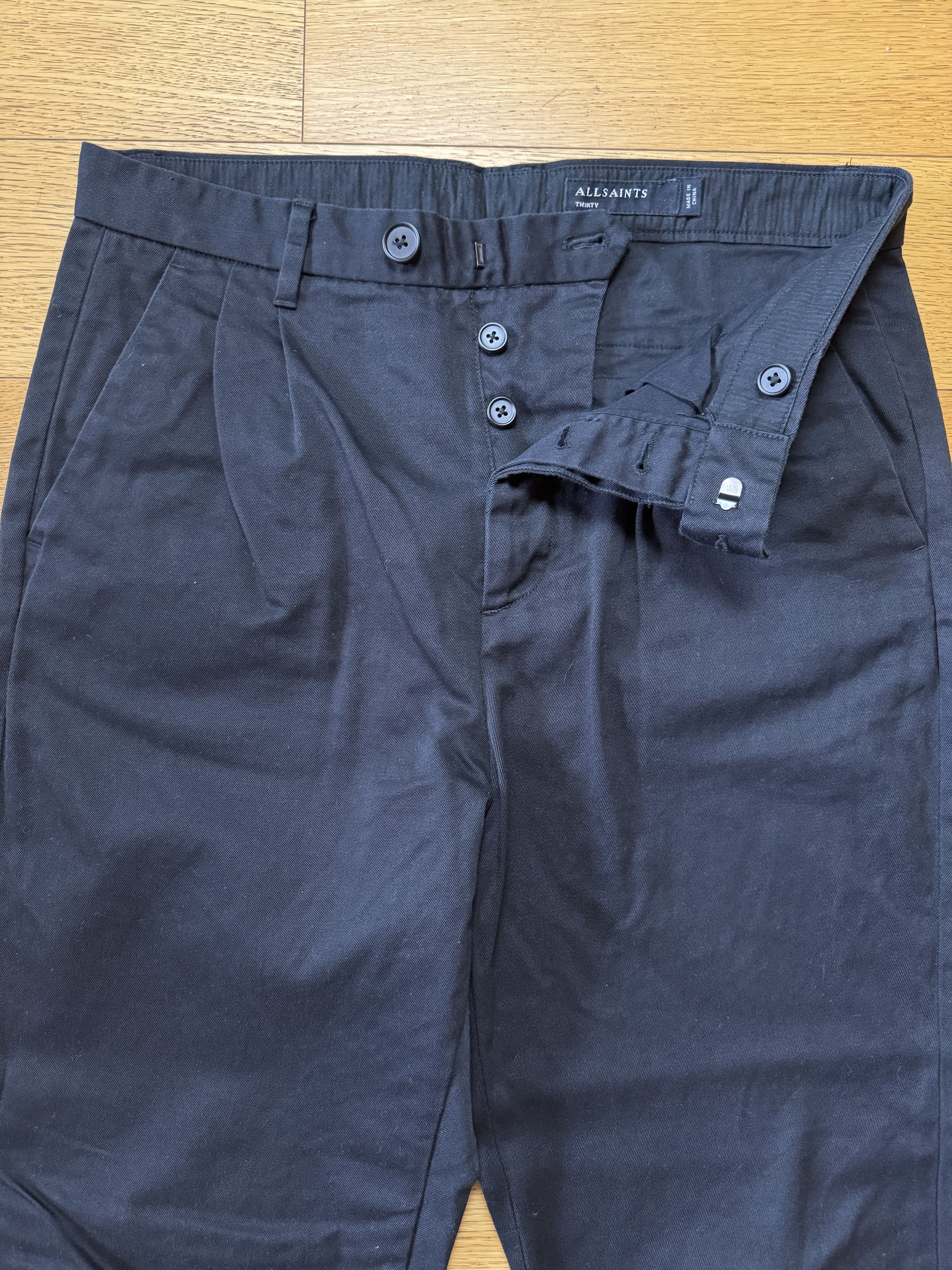 Allsaints AllSaints Therry Pleated Cropped Pants Black 30 Size US 30 / EU 46 - 4 Thumbnail