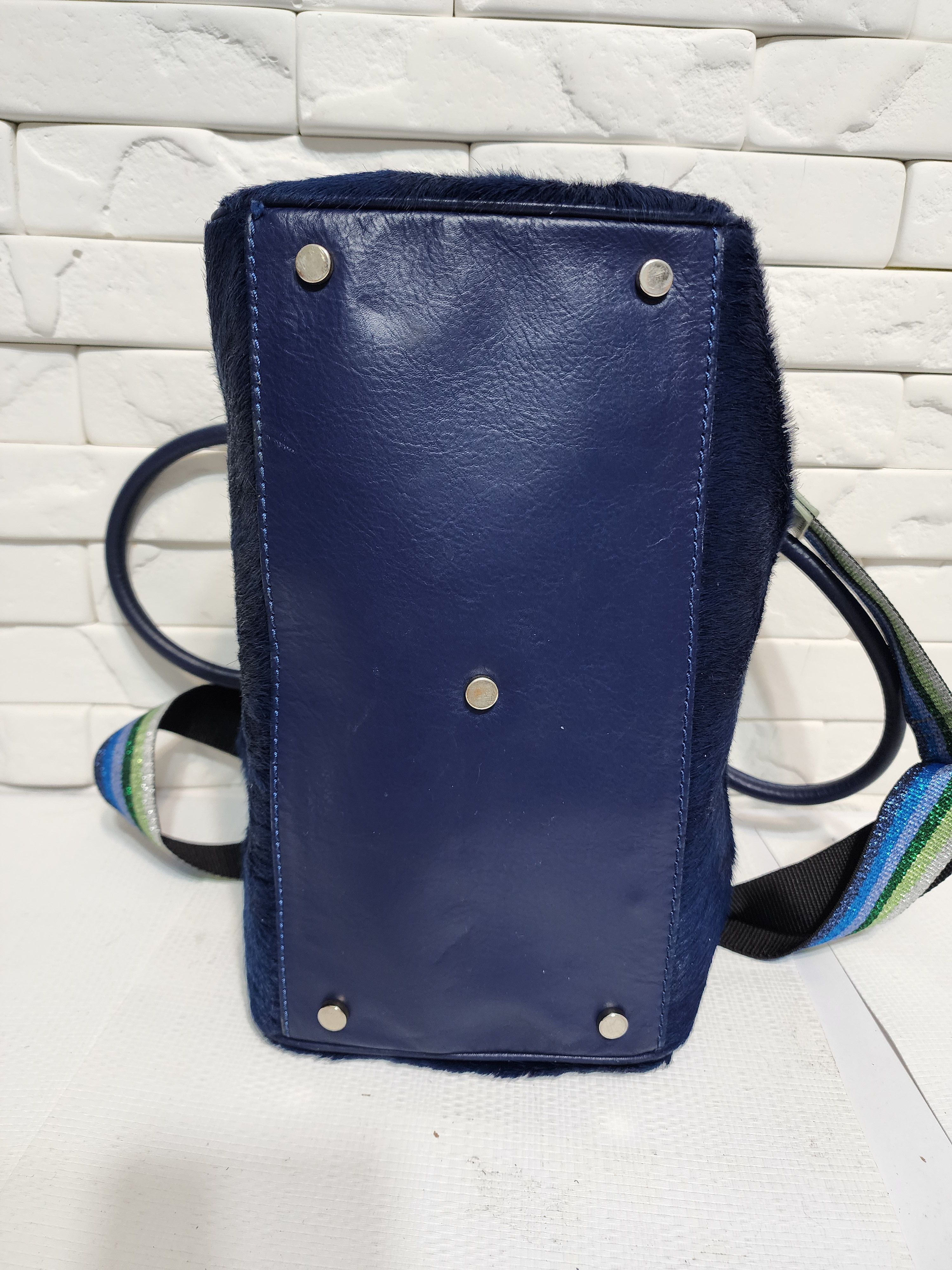 Uniqlo Blue Clutch with Strap: Zipper Closure, Two Compartments Size ONE SIZE - 5 Thumbnail