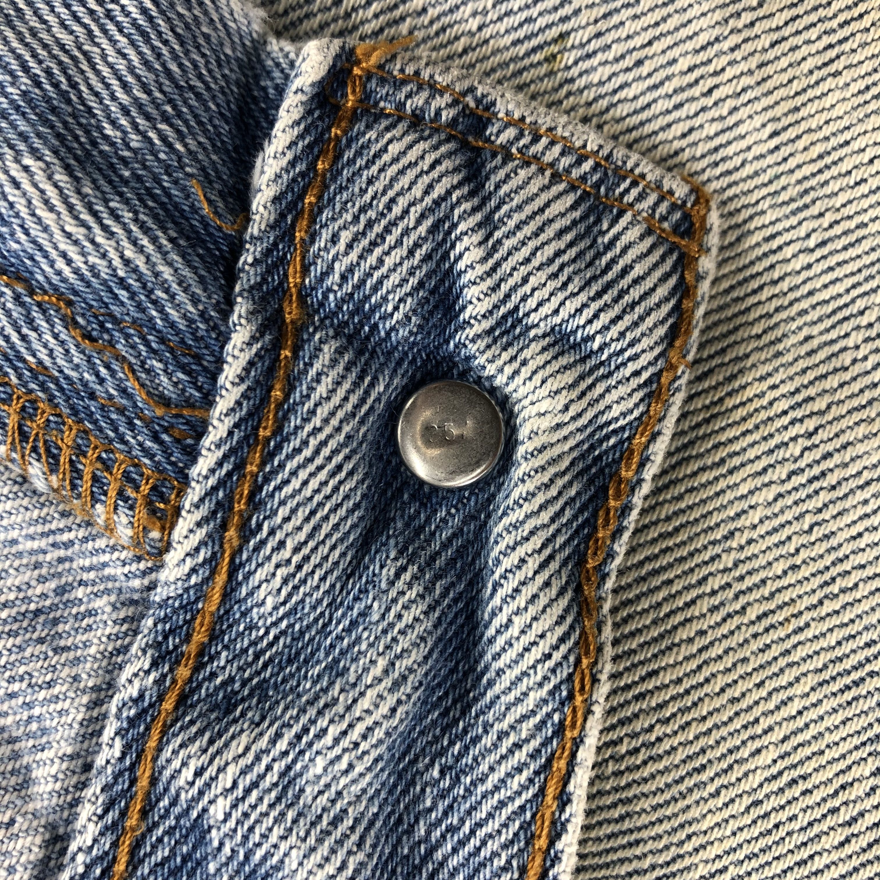 Levi's × Vintage Vintage Light Wash Levis 505 Jeans-J1534 Size US 36 / EU 52 - 11 Thumbnail
