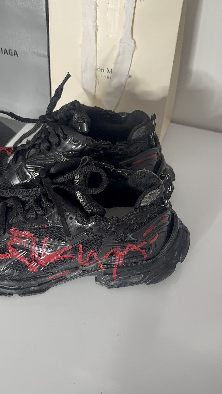 Balenciaga ✅ Balenciaga Runner 1 Graffiti Black Red Faded 42 Size US 9.5 / EU 42-43 - 7 Thumbnail
