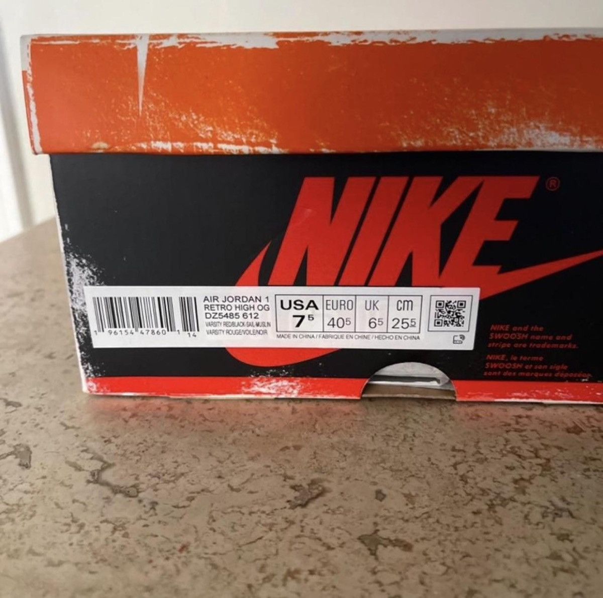 Jordan Brand Nike Air Jordan 1 Retro High OG All Lost and Found Size US 7.5 / EU 40-41 - 4 Thumbnail