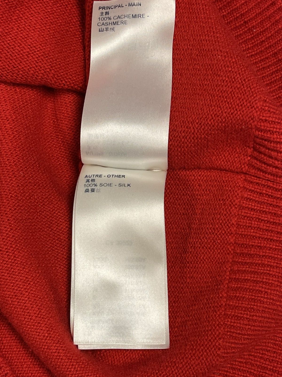 Louis Vuitton Size S - Louis Vuitton Cuffs Cashmere Crewneck Sweater Red Size US S / EU 44-46 / 1 - 10 Thumbnail