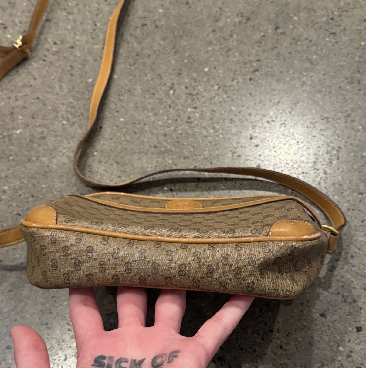 Gucci Gucci Monogram Leather Cross Body Bag Size ONE SIZE - 4 Thumbnail