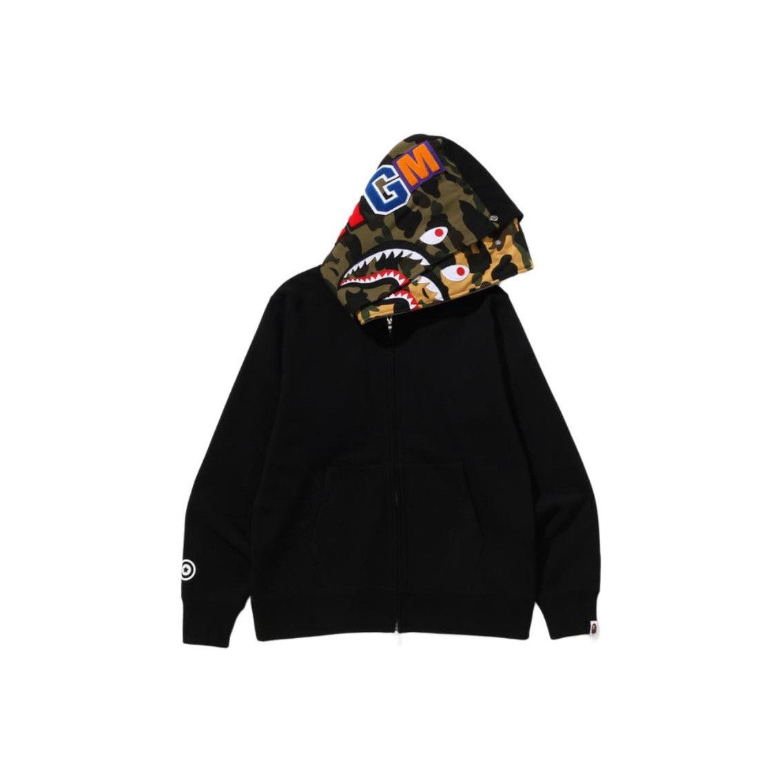 Bape A BATHING APE Camo Shark Zip Up Hoodie XL Size US XL / EU 56 / 4 - 1 Thumbnail