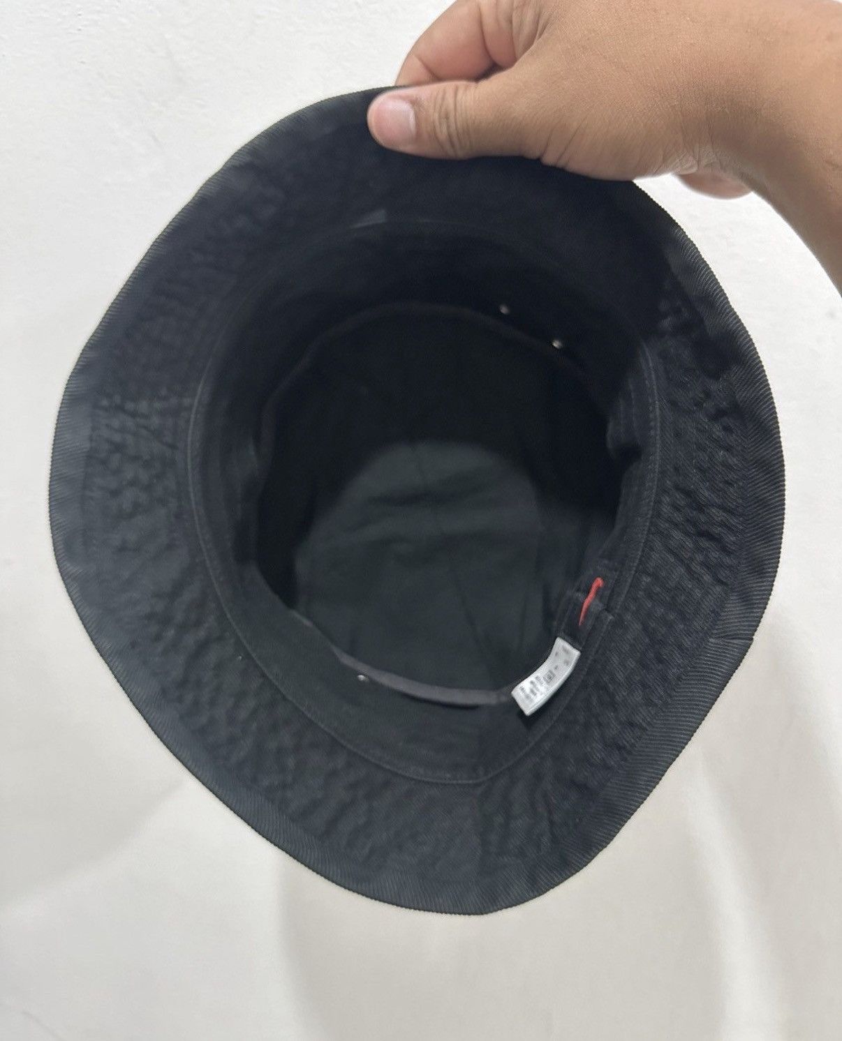 Nike VTG Nike TigerWoods Bucket Hat Size ONE SIZE - 5 Thumbnail