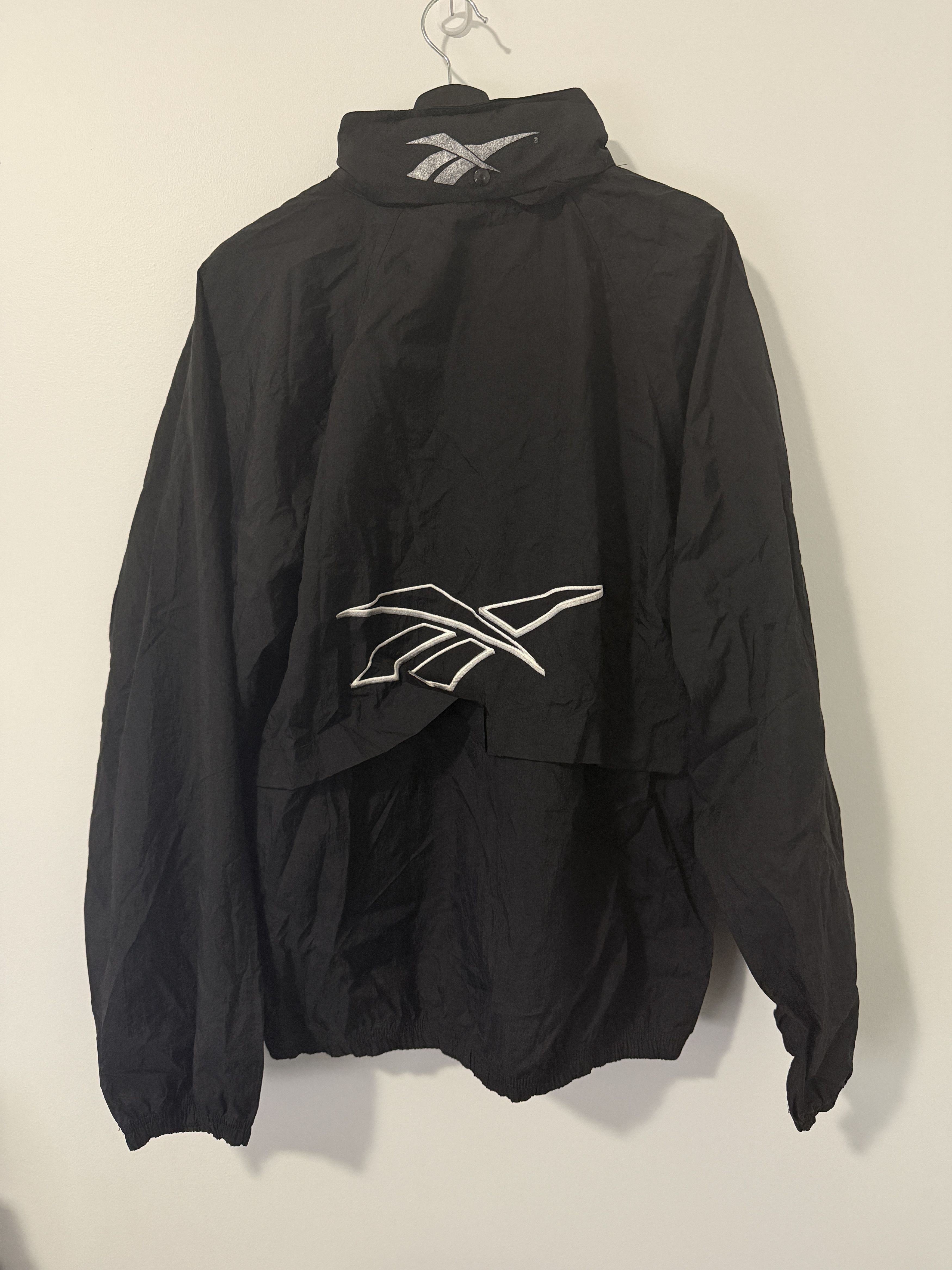 Reebok Reebok Crinkled Nylon Zip-up Jacket Size US L / EU 52-54 / 3 - 1 Thumbnail