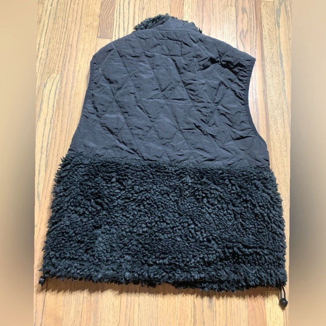 Abercrombie & Fitch Abercrombie & Fitch Vest Black Small Women Fleece Polyest er Soft Collection Basic Jacket (S) Size S / US 4 / IT 40 - 5 Thumbnail