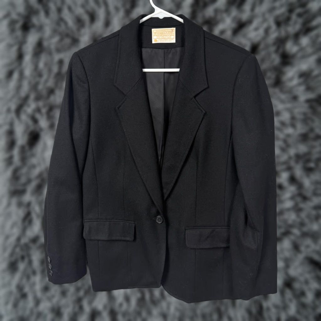 Pendleton VINTAGE Pendleton Black Wool Blazer 12 Women Single-Breasted Notch Lapel 100% Virgin Wool Office Workwear USA Men's? Size XL / US 12-14 / IT 48-50 - 1 Thumbnail