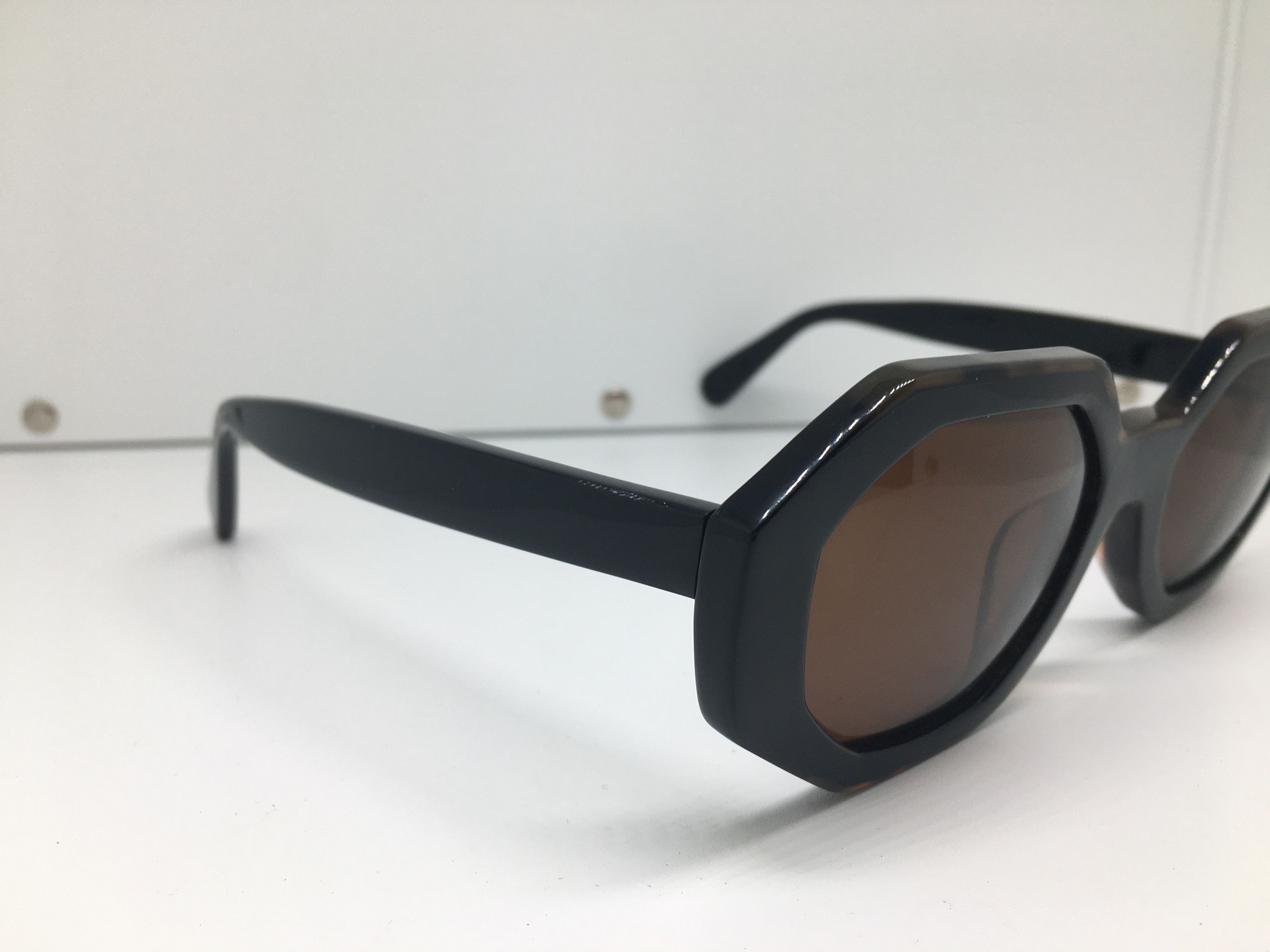 Vintage Vintage Handmade Tortoise Sunglasses Frame Size ONE SIZE - 2 Thumbnail