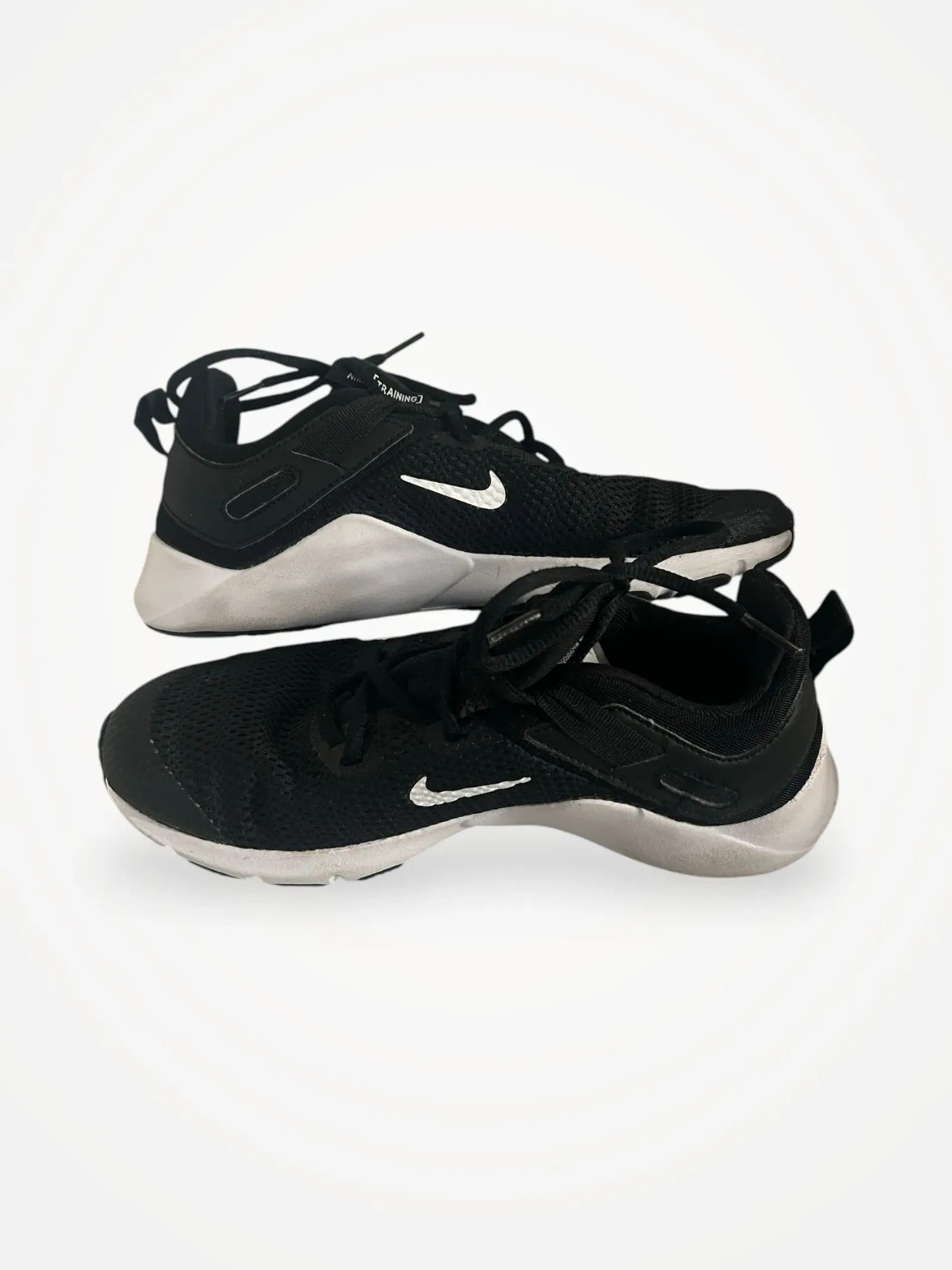Nike Nike Sneakers Size US 8.5 / IT 38.5 - 1 Thumbnail