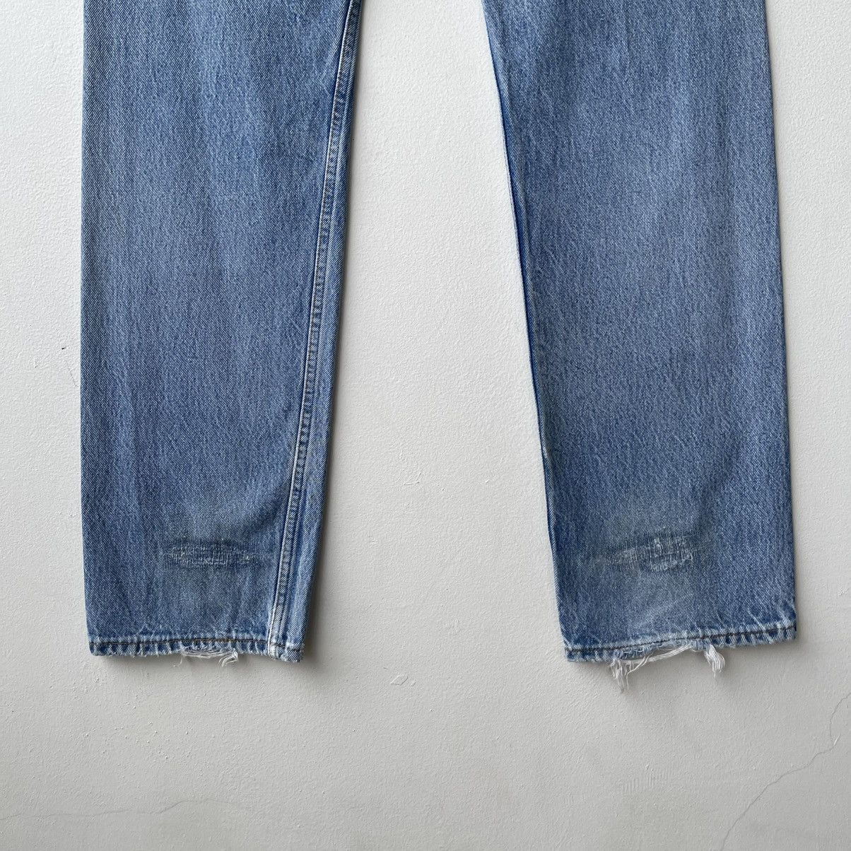 Levi's Vintage 90s Levi's 501XX USA - Thrashed Grunge Look Denim Size US 33 - 10 Thumbnail