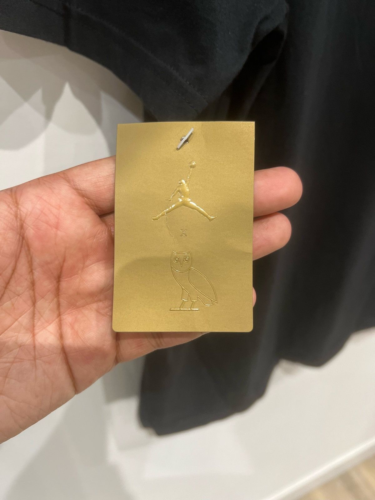 Jordan Brand × October's Very Own Air Jordan x OVO Tee Black/Metallic Gold Size: XL Size US XL / EU 56 / 4 - 4 Thumbnail