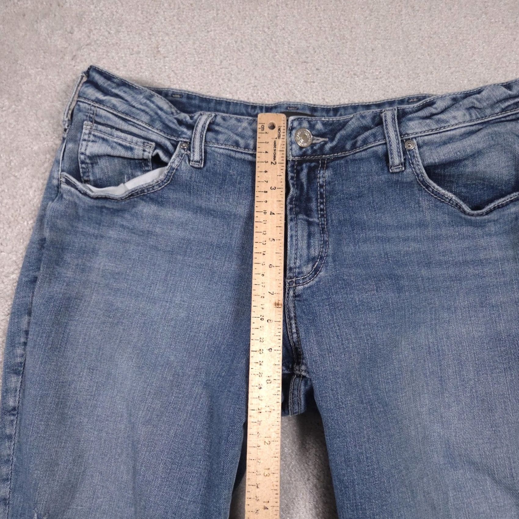 Silver Jeans Co. Silver Jeans Co Women's 34 Boyfriend Jeans Blue Wash Mid Rise Distressed Cropped Crop 5-Pocket Denim Cotton Blend Relaxed Womens Jeans Size 24" / US 00 / IT 34 - 5 Thumbnail